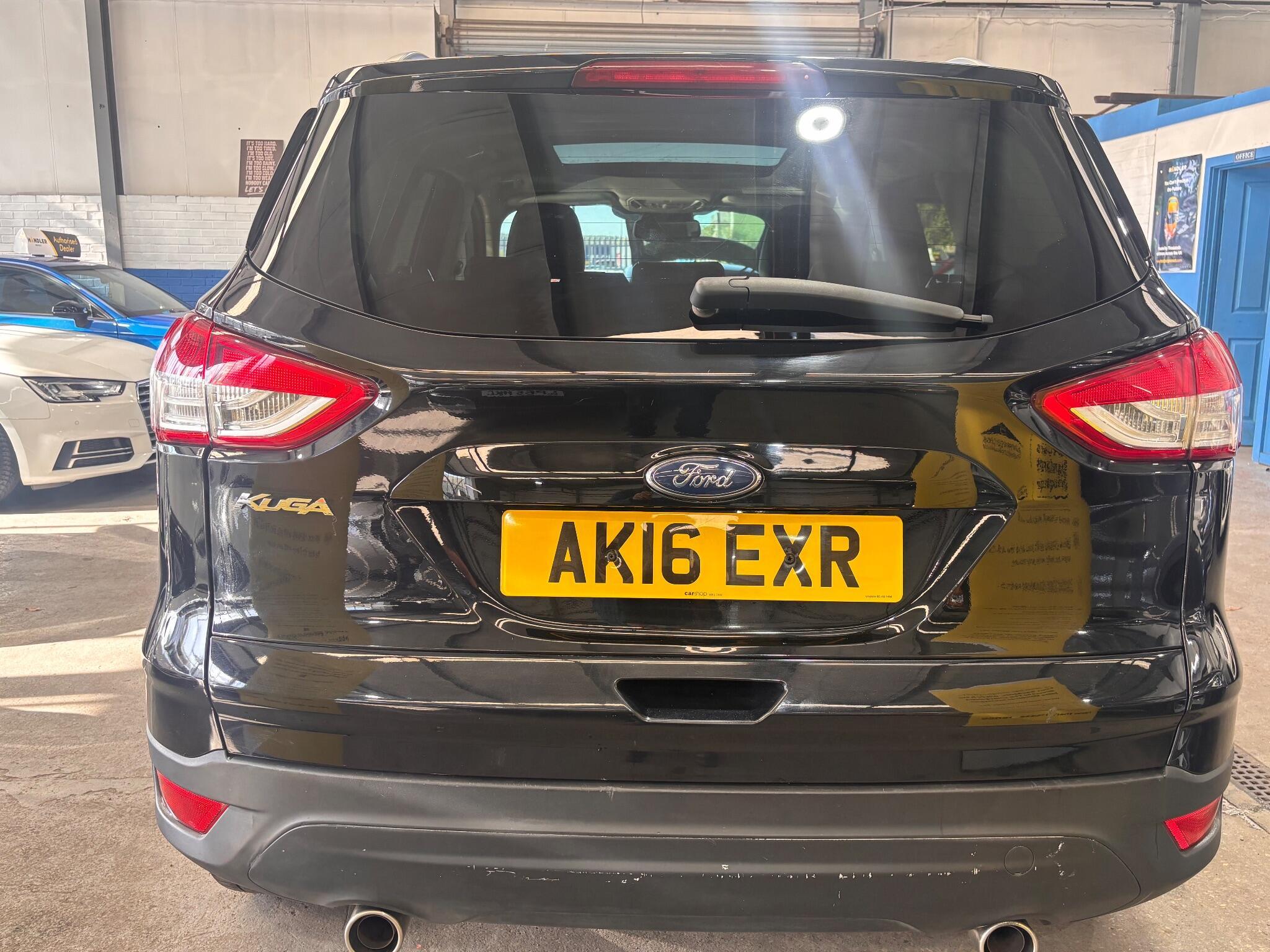 Ford Kuga - Image 14