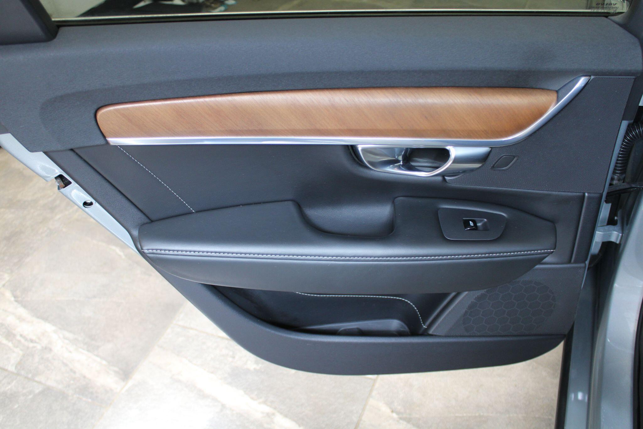 Volvo V90 - Image 30