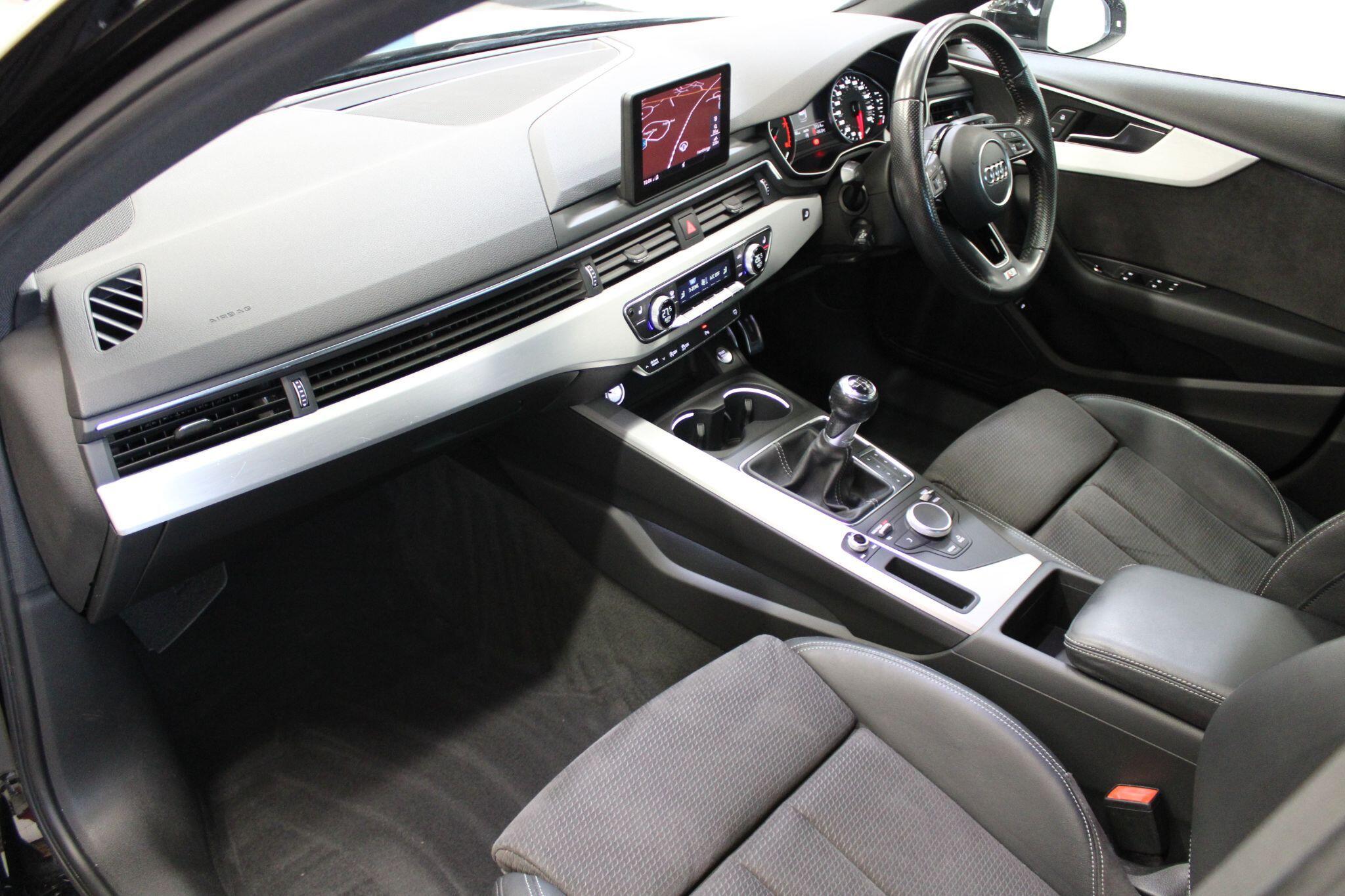 Audi A4 Avant - Image 2