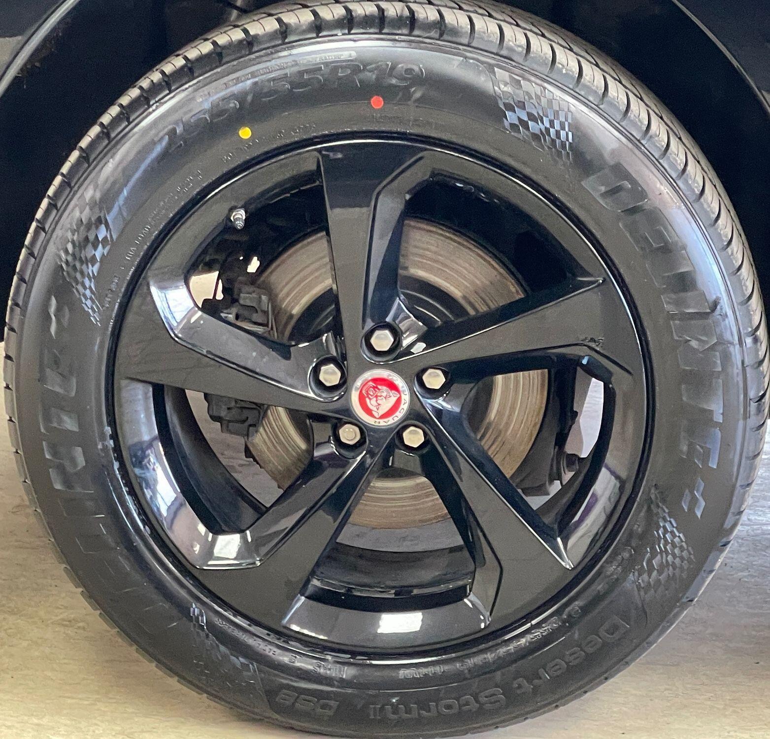 Jaguar F-Pace - Image 16