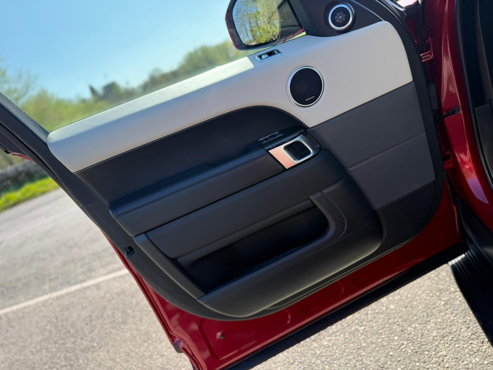 Land Rover RANGE ROVER SPORT - Image 26