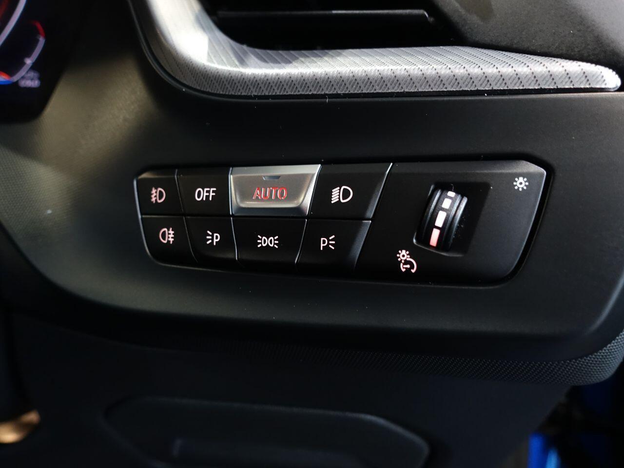 BMW 1 Series - Image 25