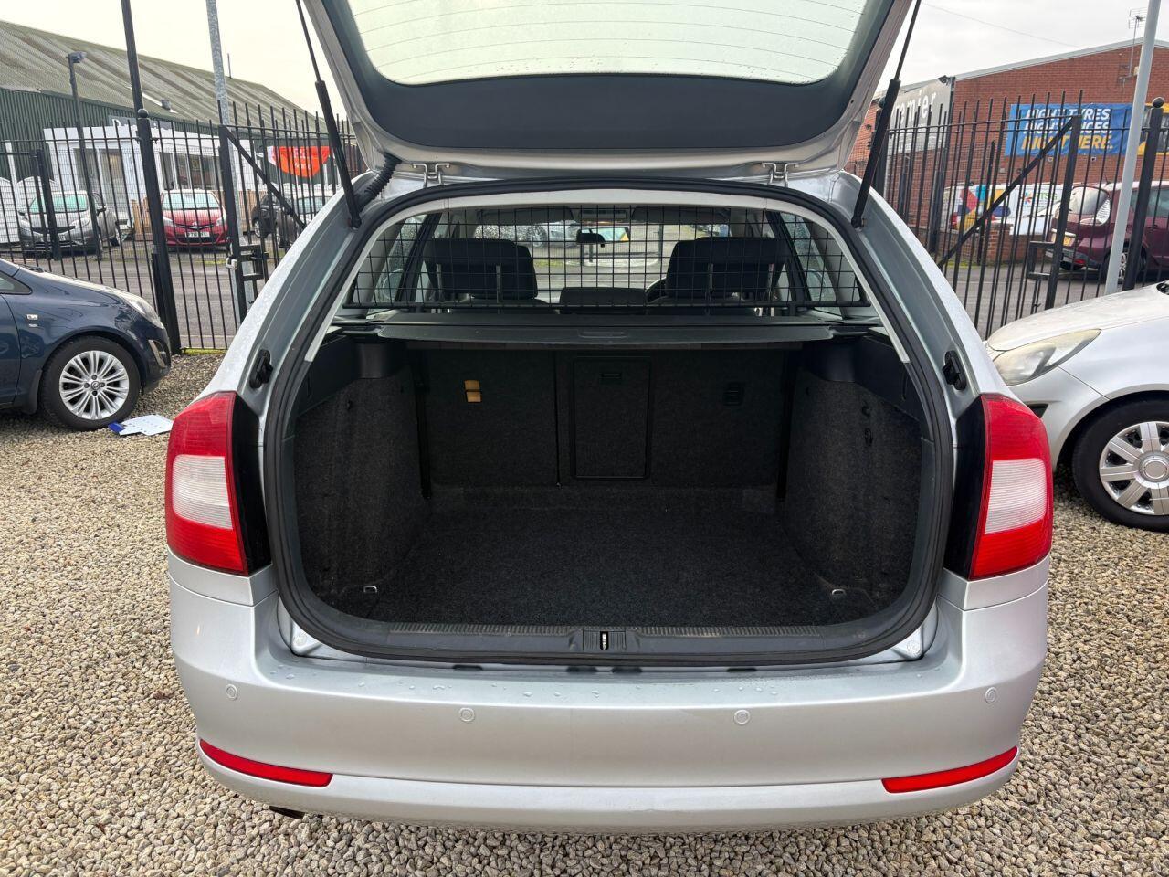 Skoda Octavia - Image 11