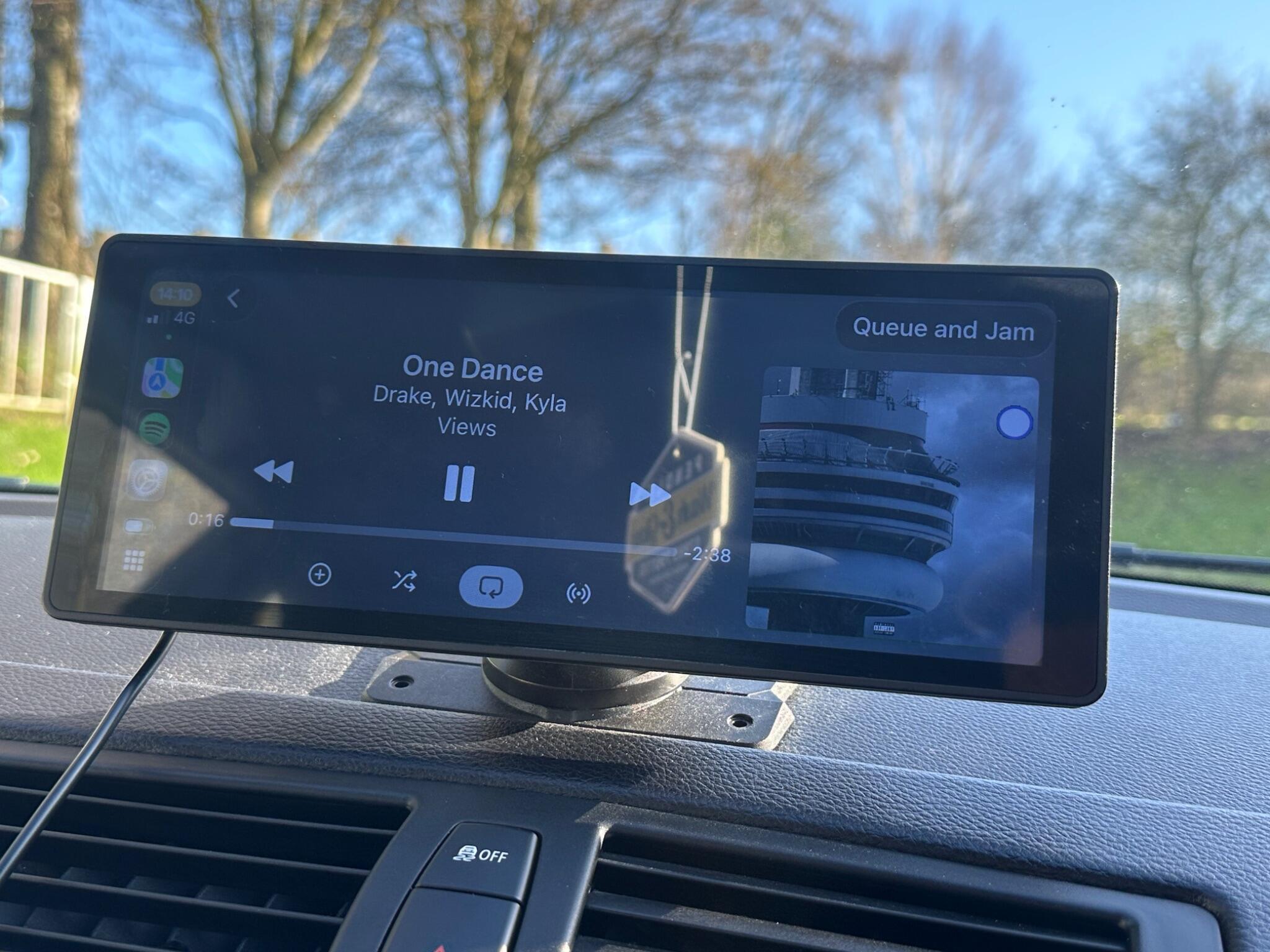 BMW 1 Series - Image 32