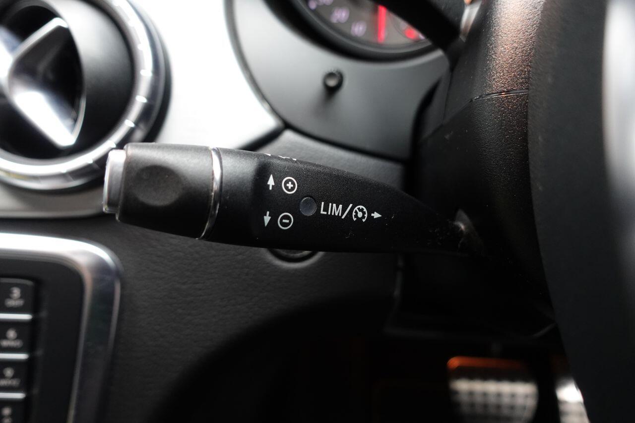 Mercedes-benz CLA - Image 30