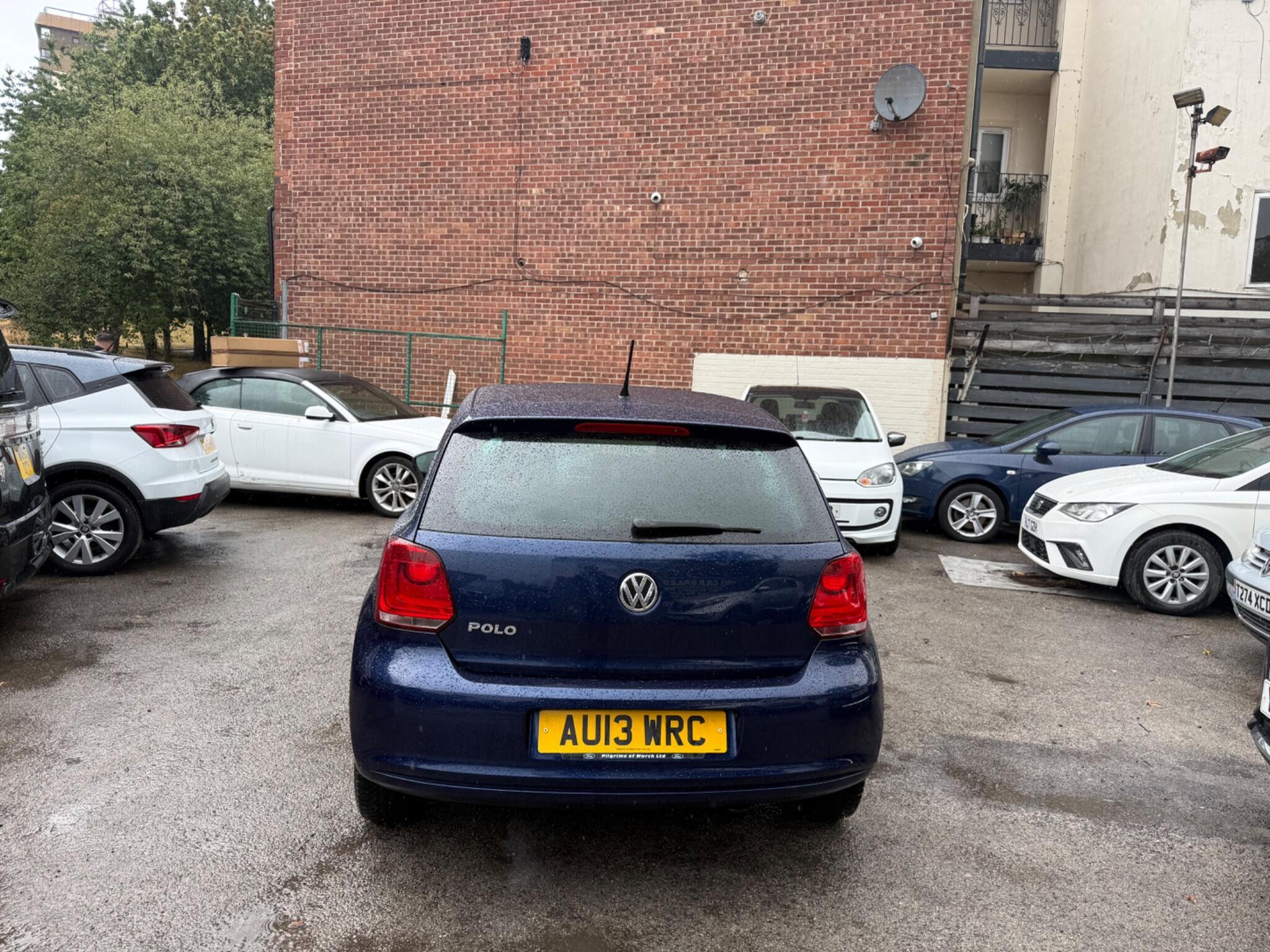 Volkswagen Polo - Image 6