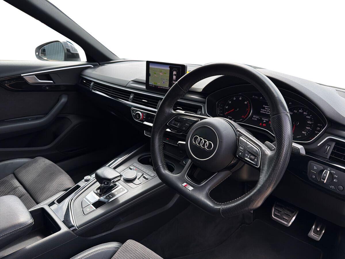 Audi A4 - Image 19