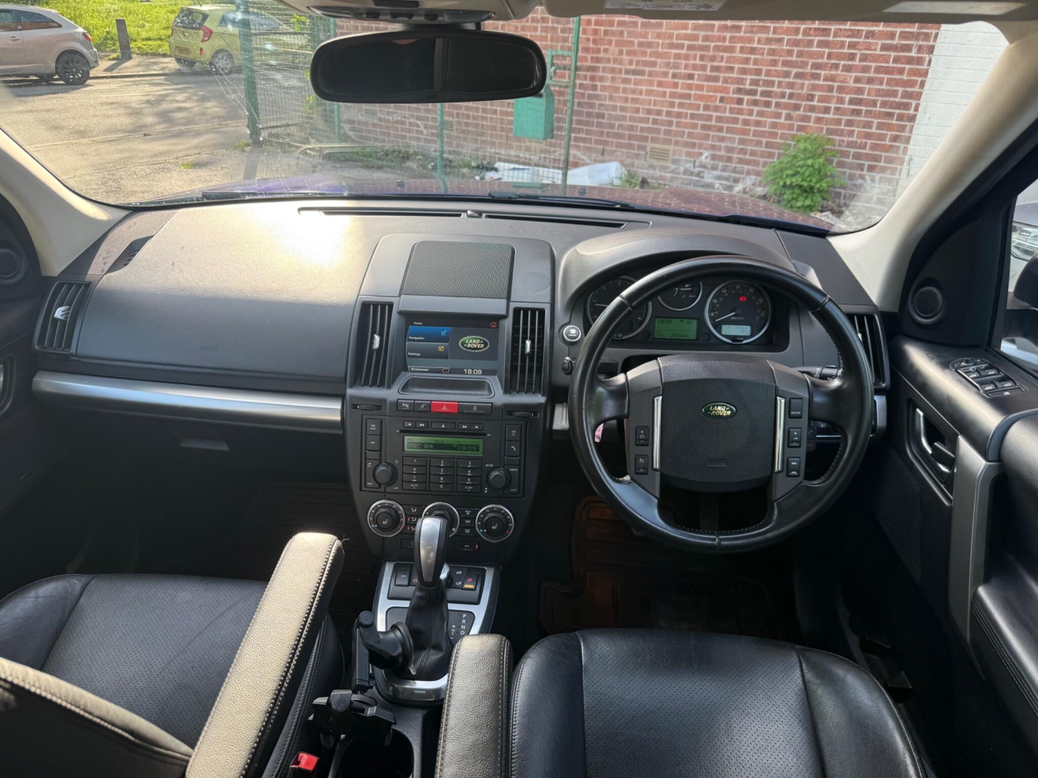 Land Rover Freelander 2 - Image 9
