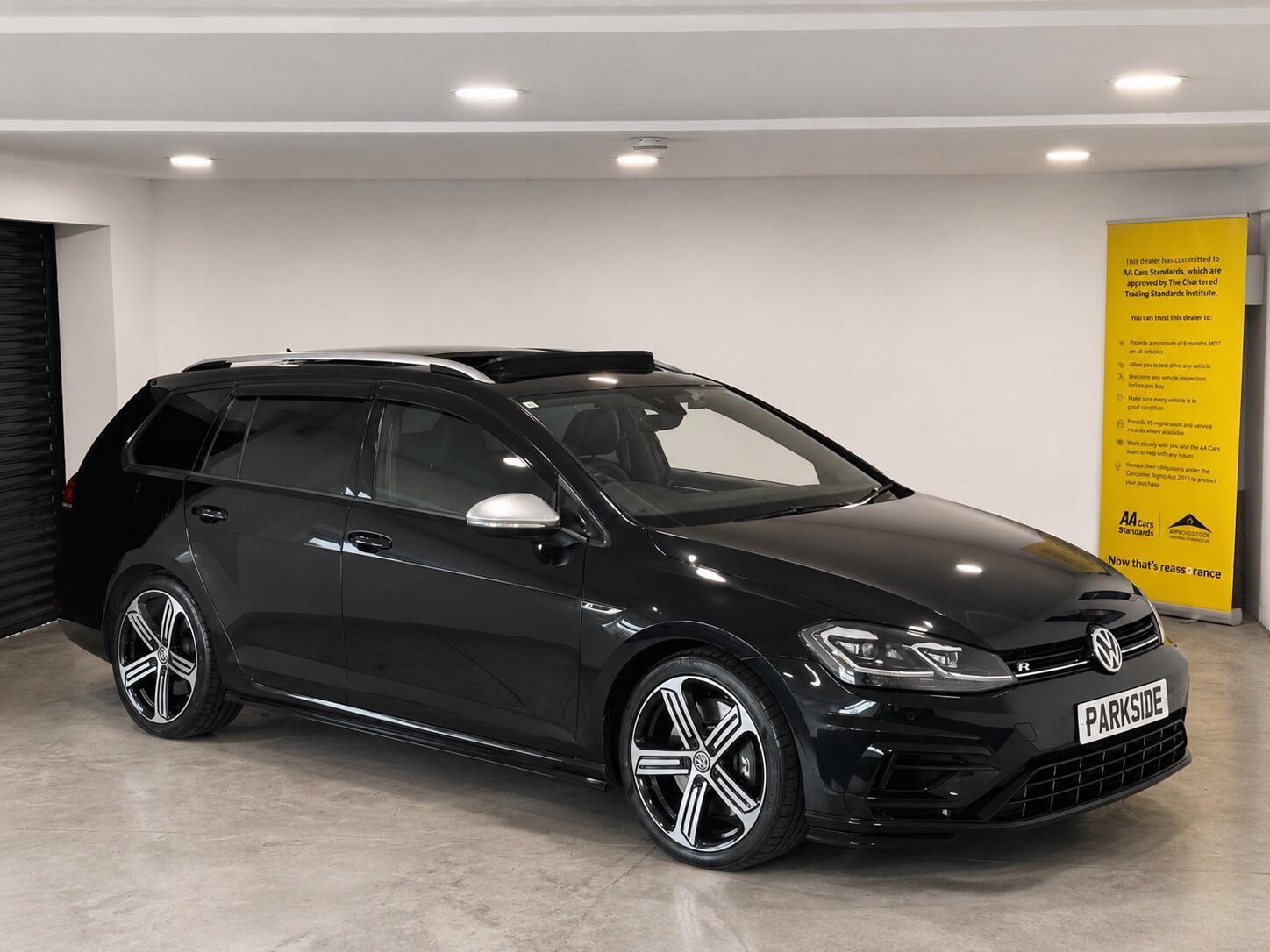 Volkswagen Golf - Image 10
