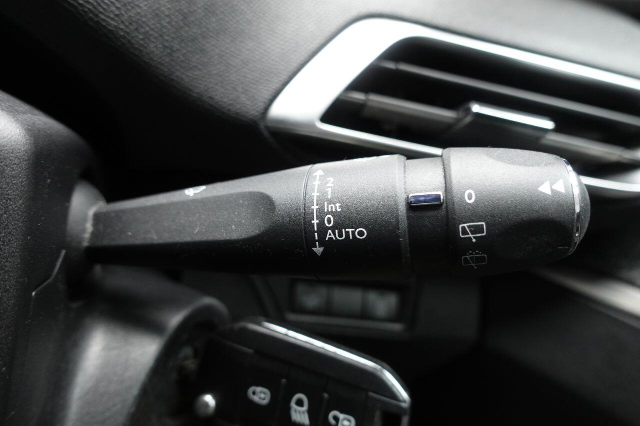 Peugeot 3008 - Image 41