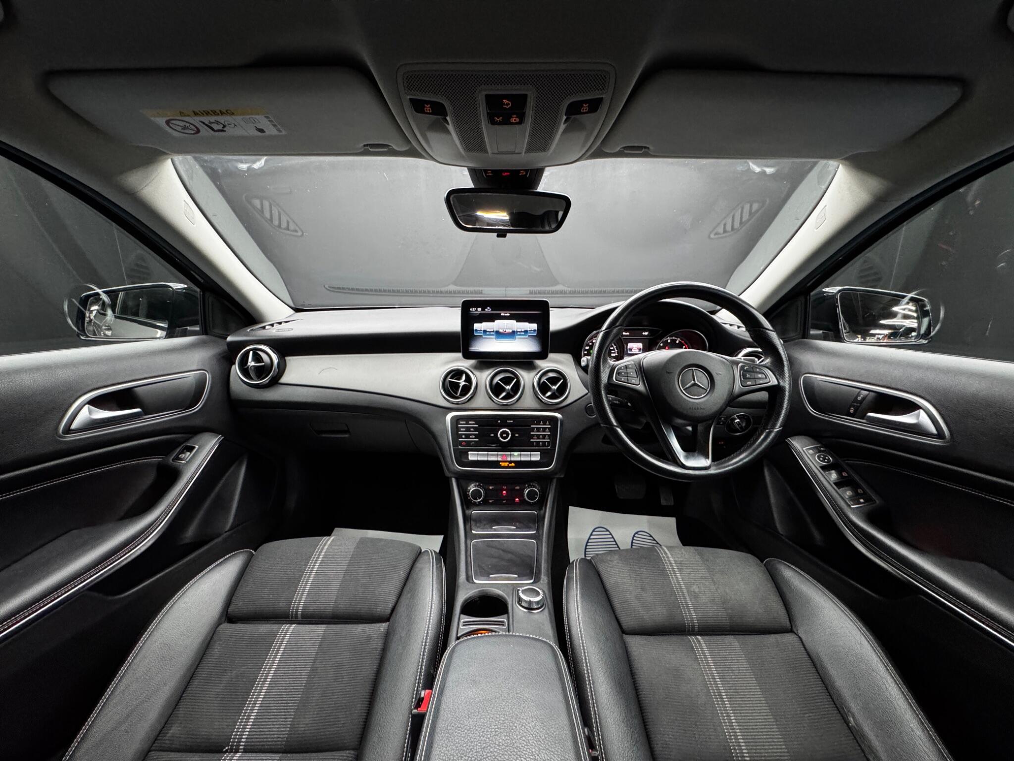 Mercedes GLA - Image 15