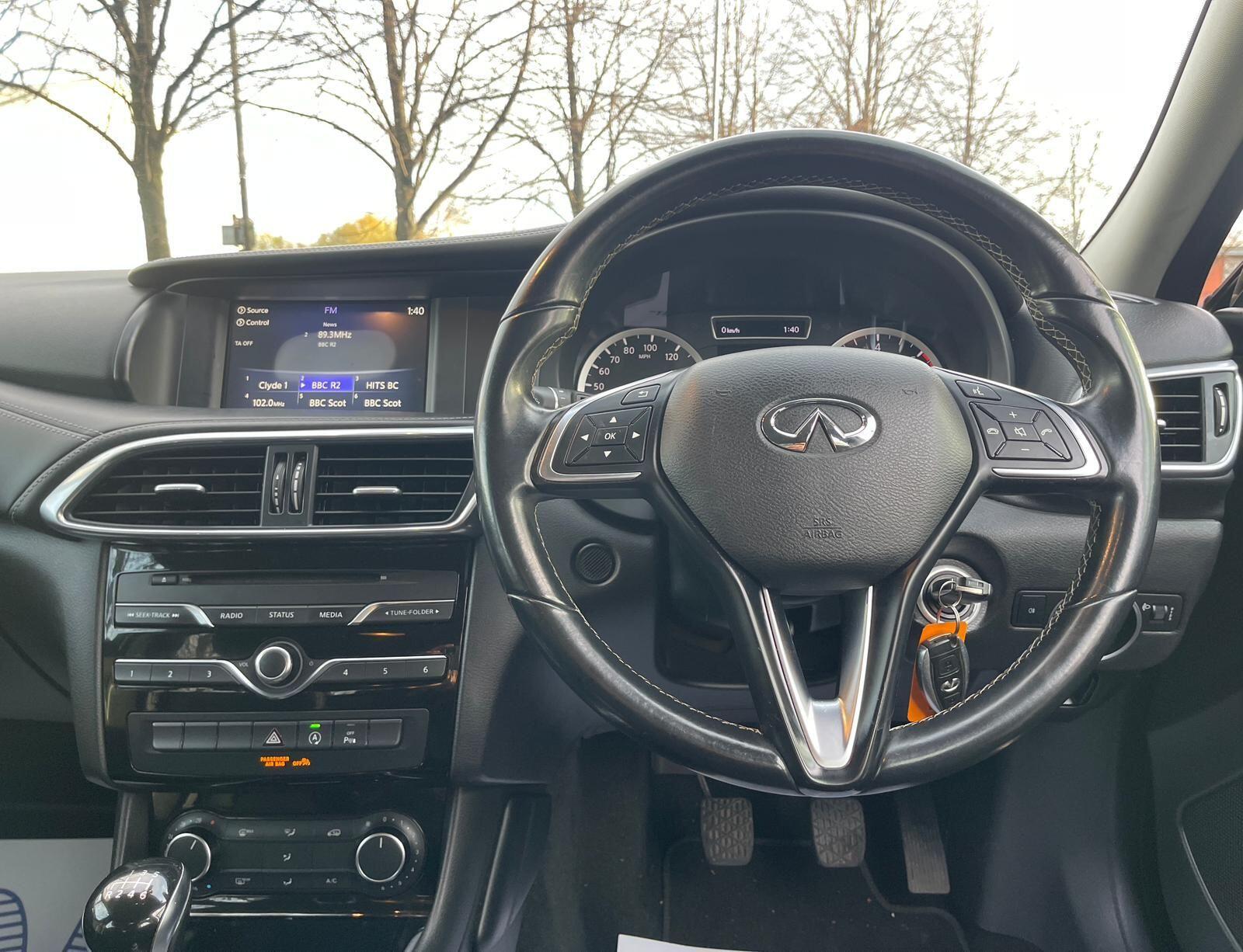 Infiniti Q30 - Image 43