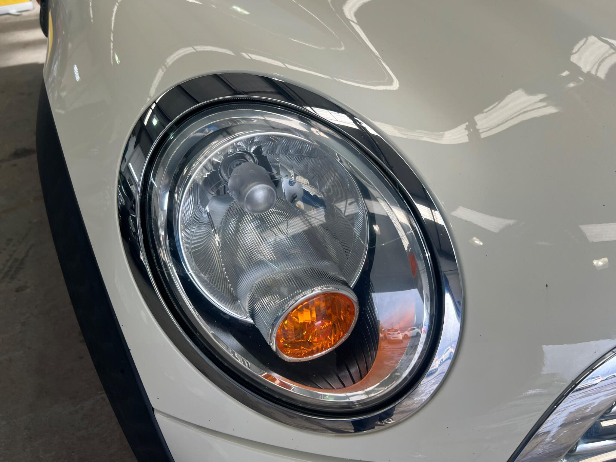 MINI Hatch - Image 10