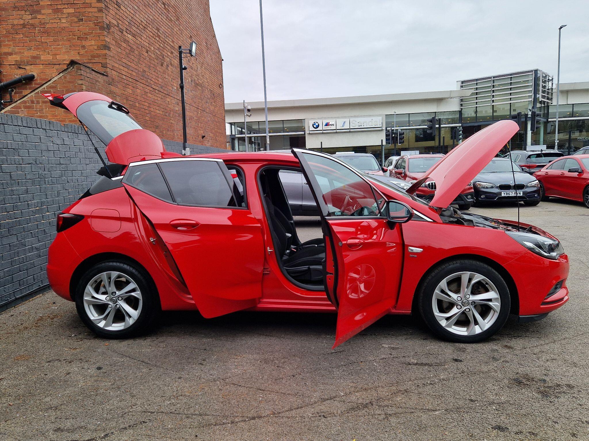 Vauxhall Astra - Image 22