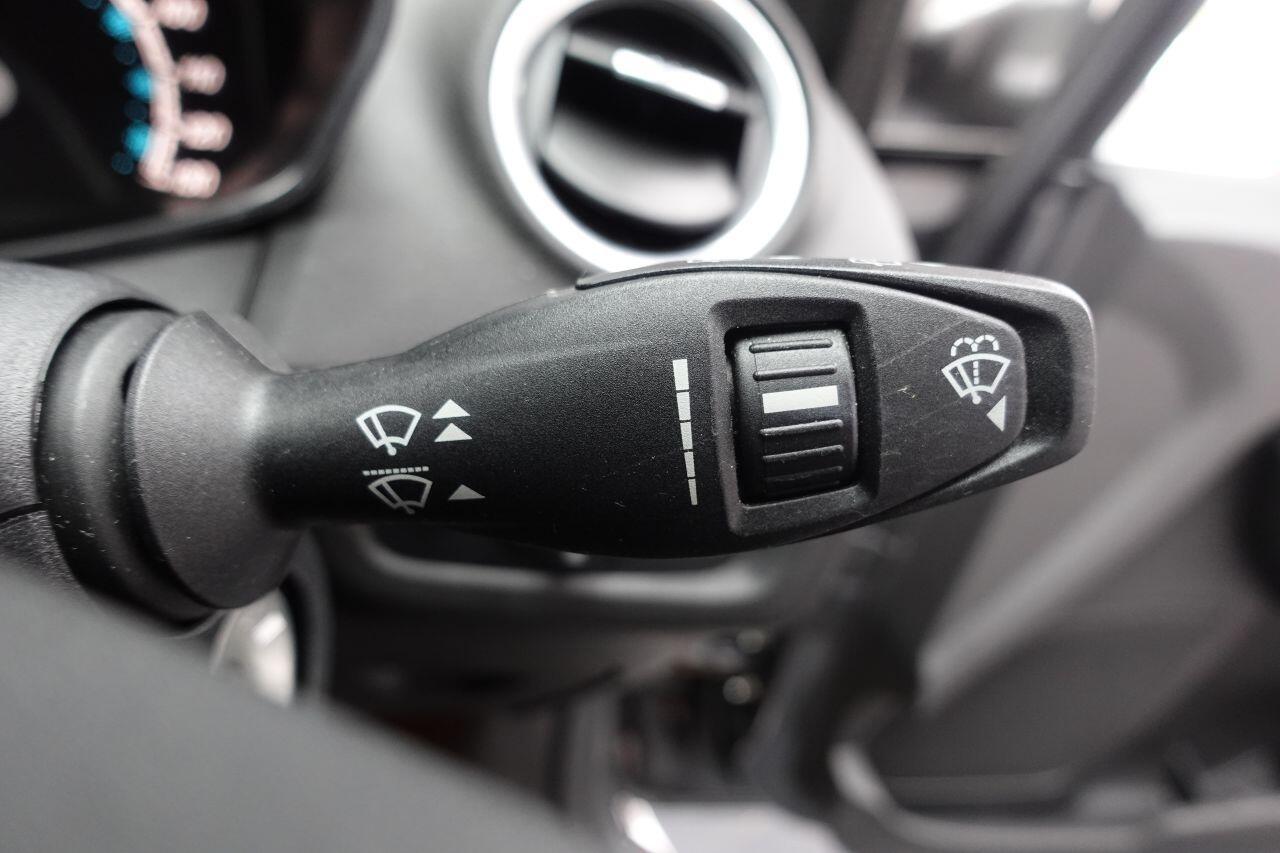 Ford Fiesta - Image 6