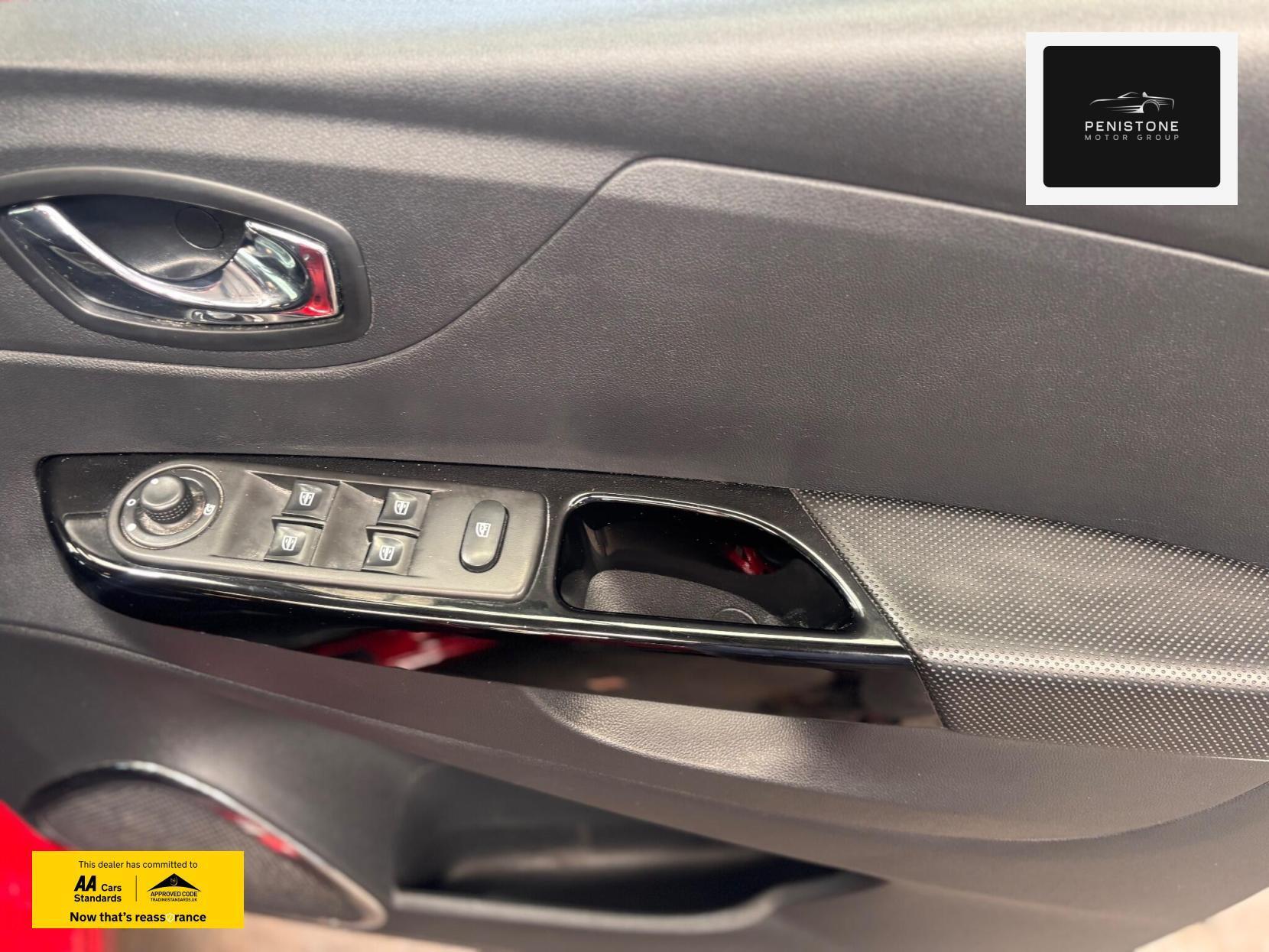 Renault Captur - Image 15