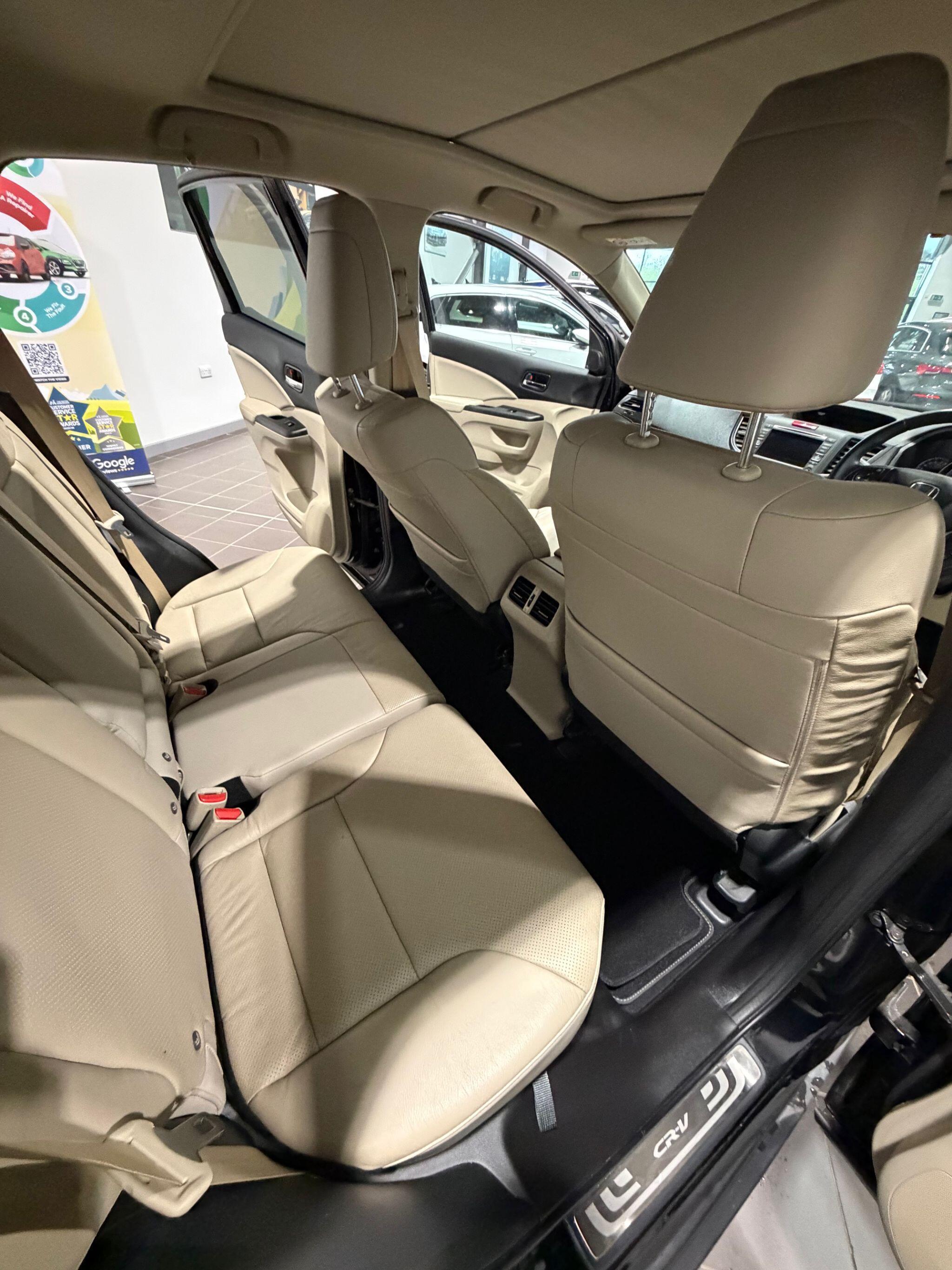Honda CR-V - Image 14
