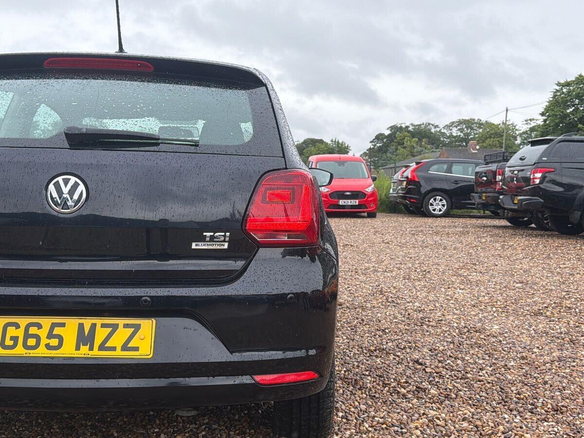 Volkswagen Polo - Image 12