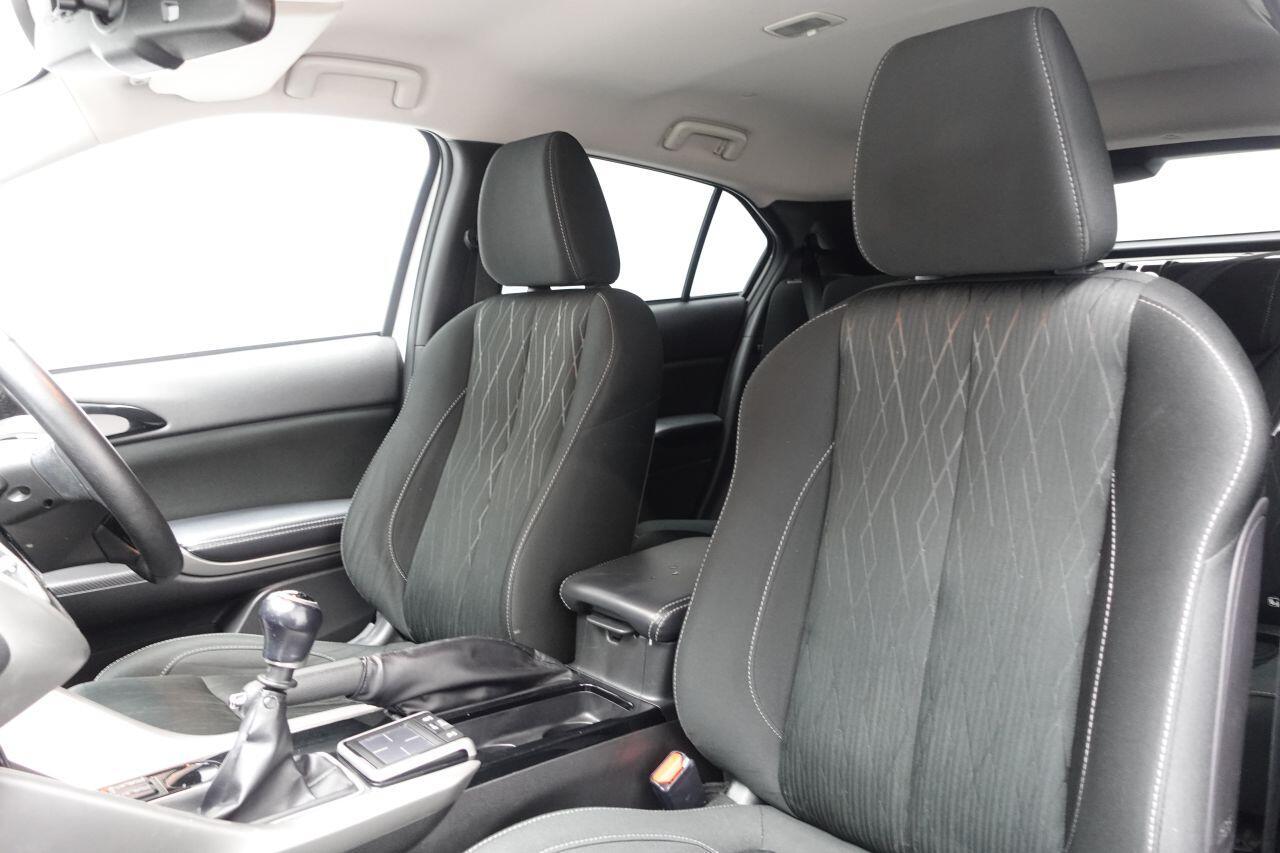 Mitsubishi Eclipse Cross - Image 17