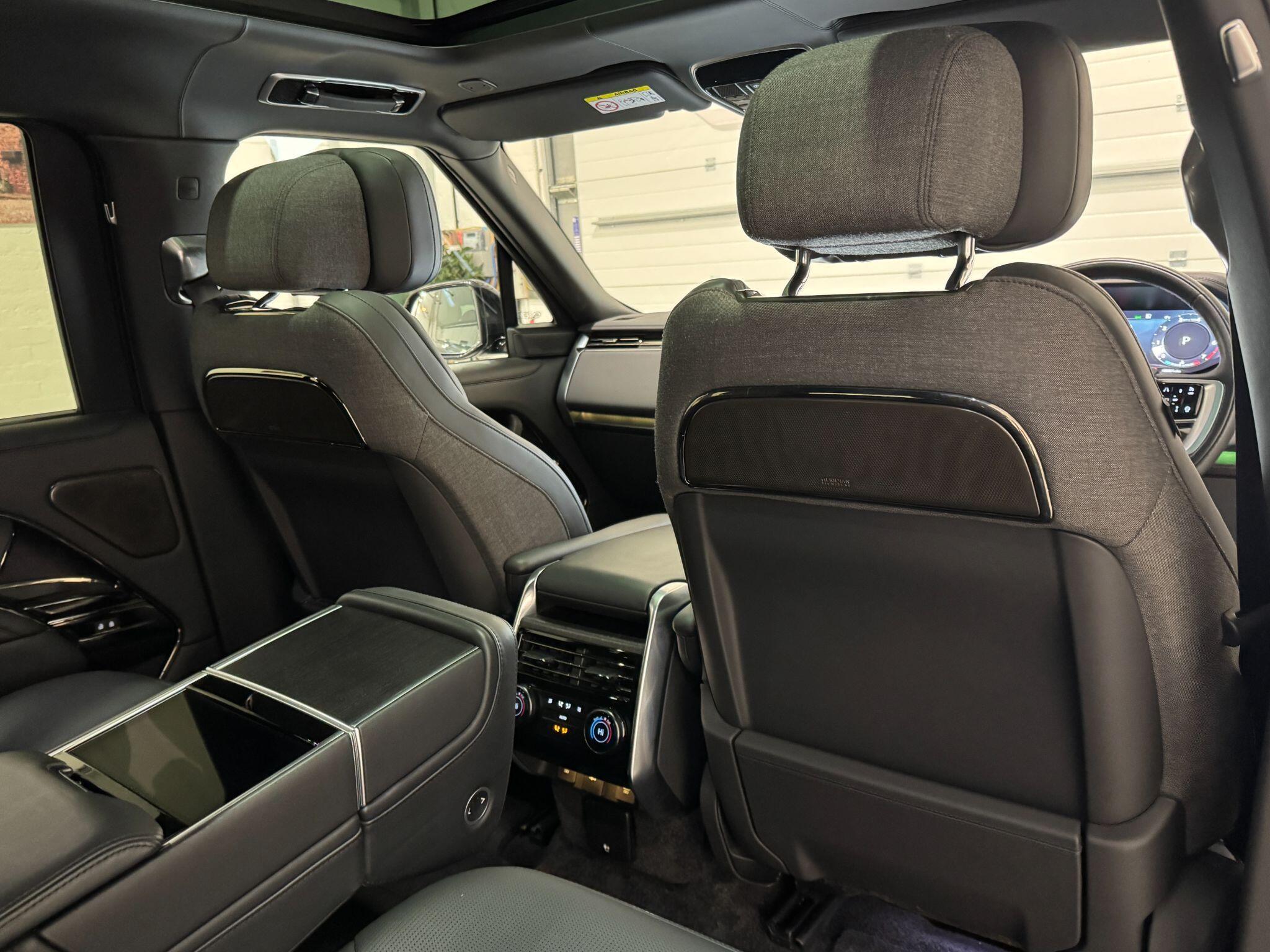 Land Rover Range Rover - Image 54