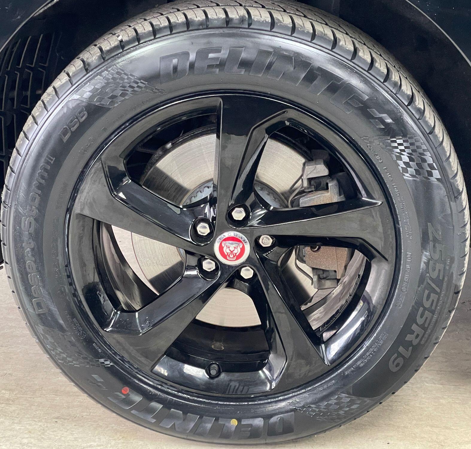Jaguar F-Pace - Image 16