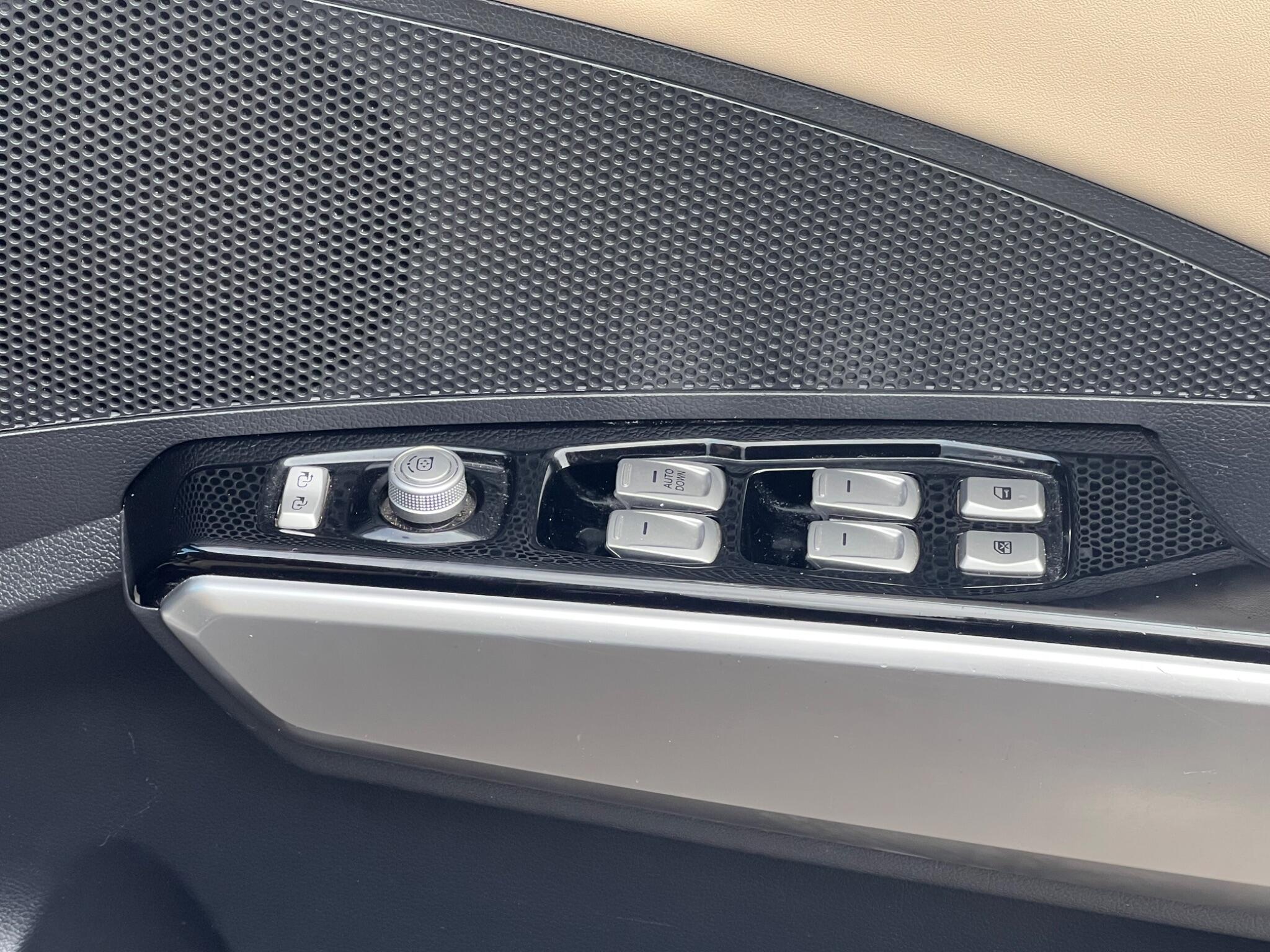 Ssangyong Tivoli - Image 31