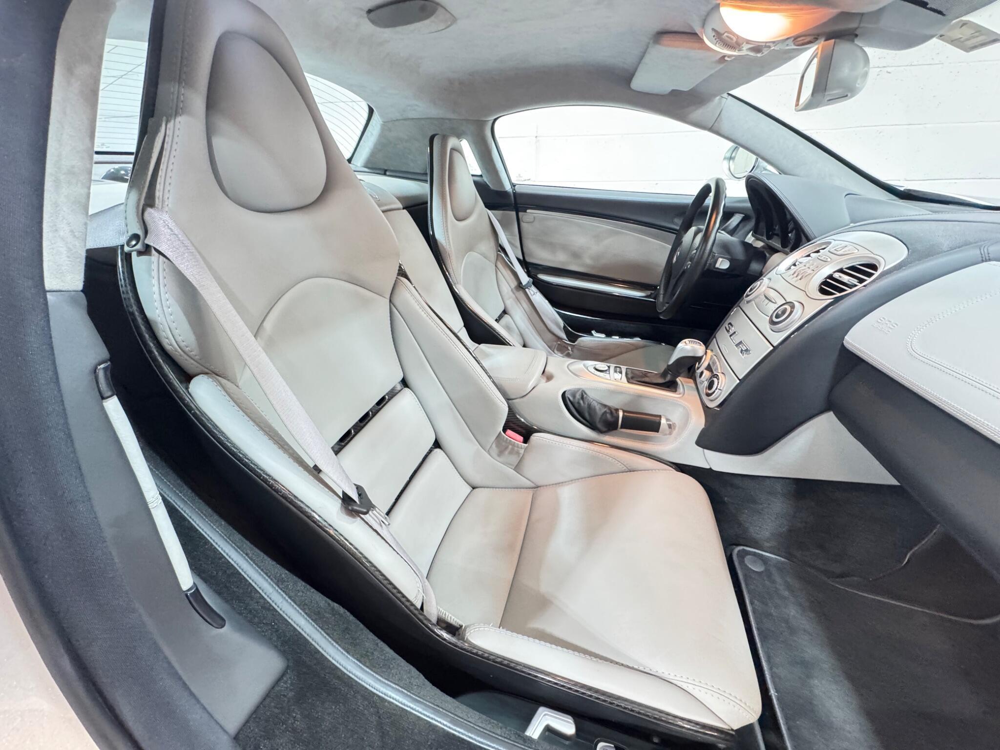 Mercedes SLR McLaren - Image 10