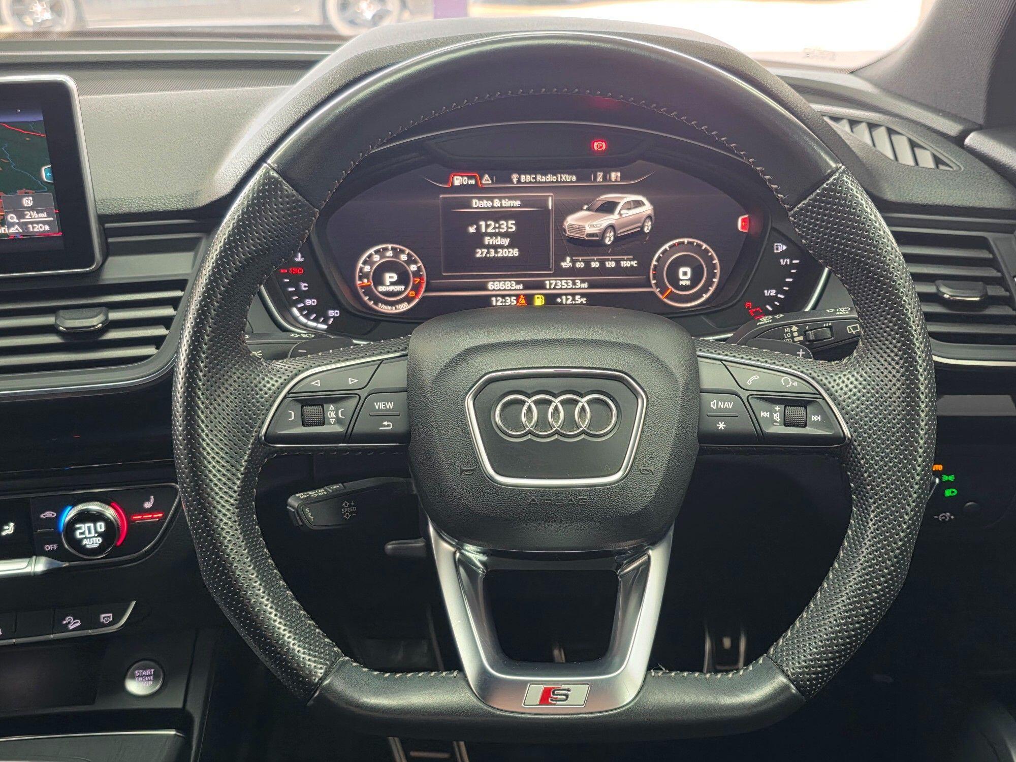 Audi Q5 - Image 33