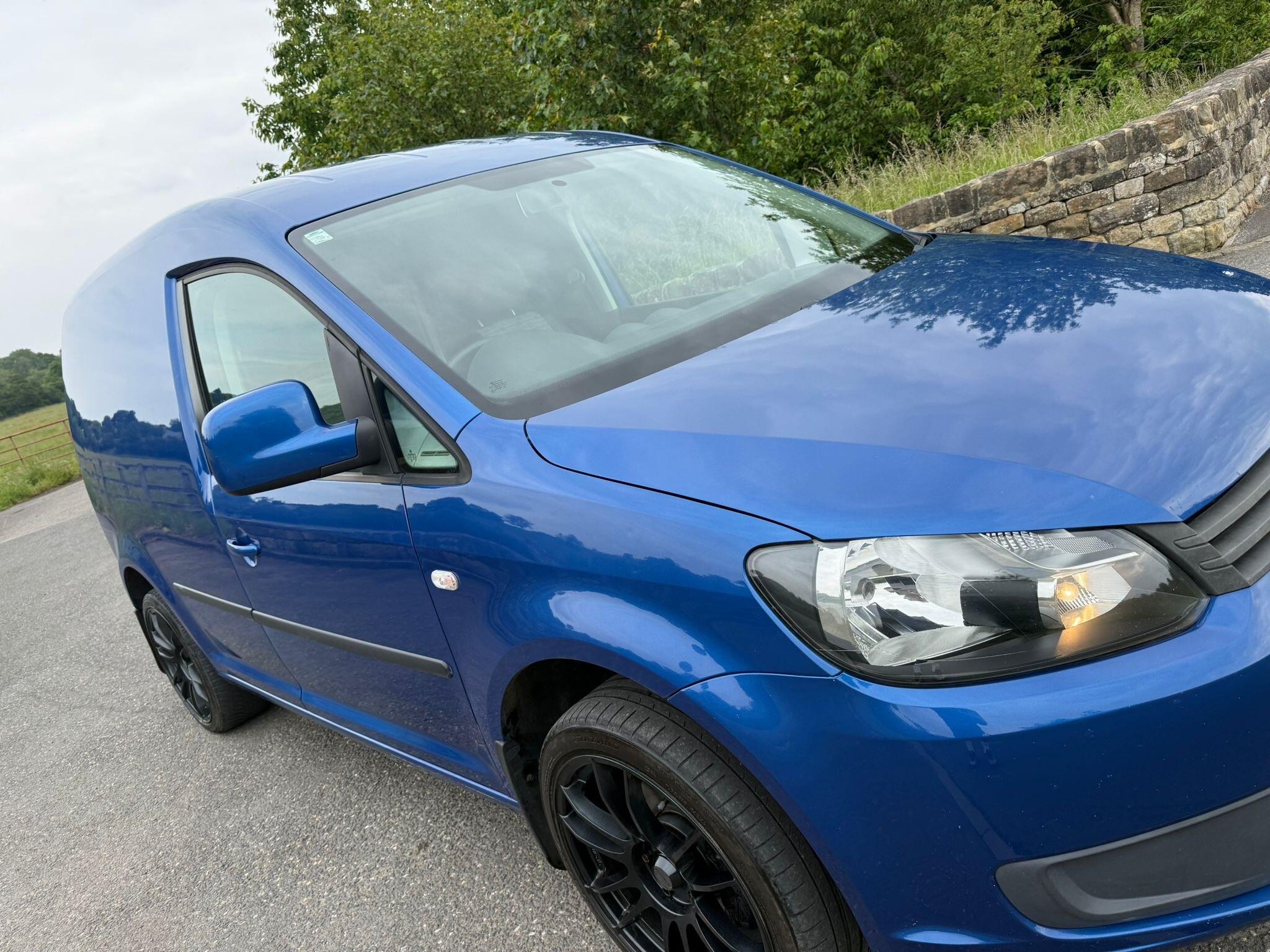 Volkswagen Caddy - Image 6