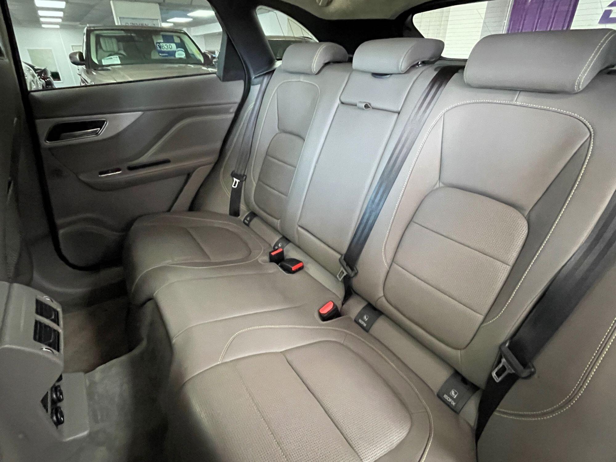 Jaguar F-Pace - Image 30