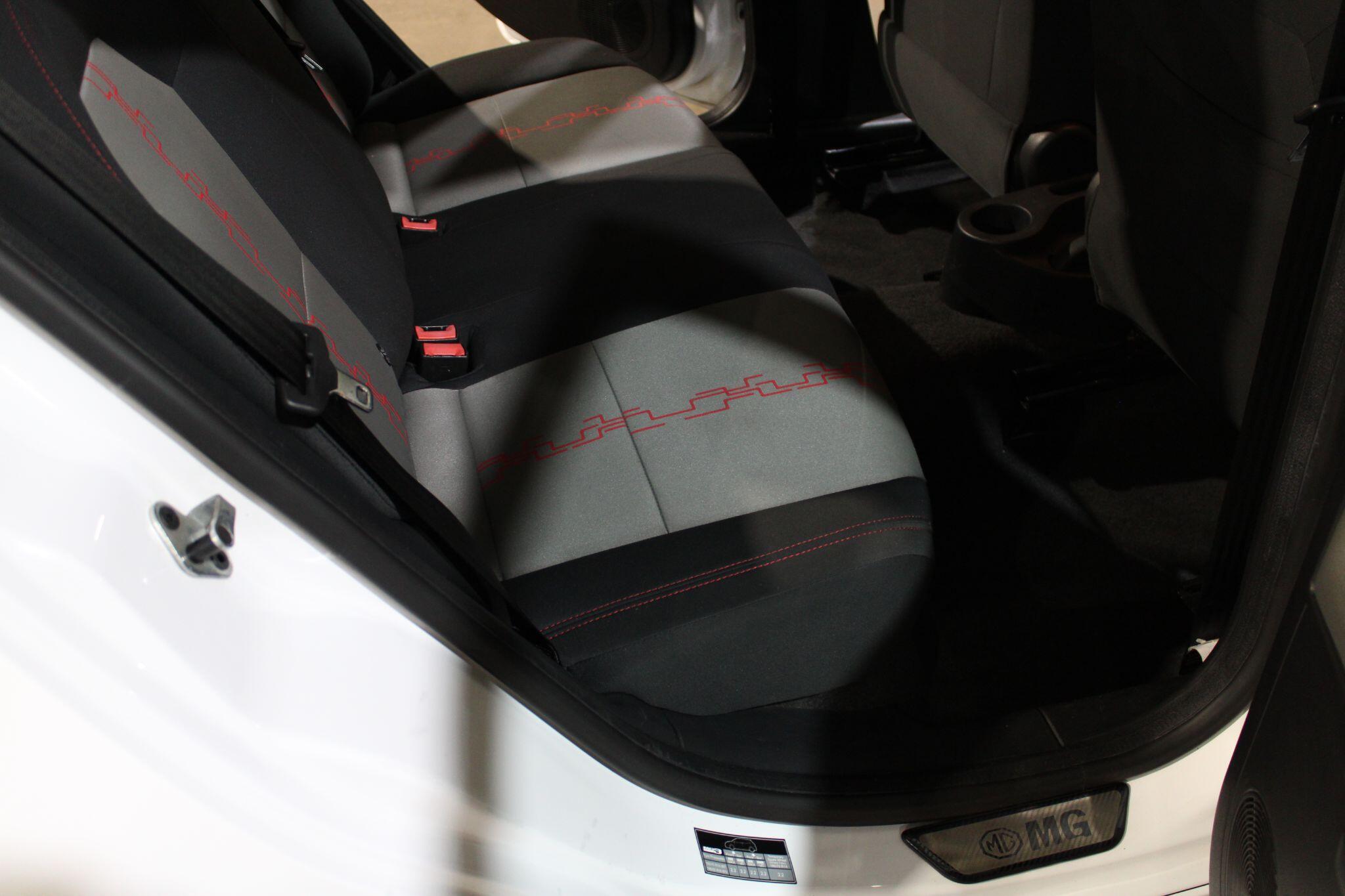 MG MG3 - Image 22