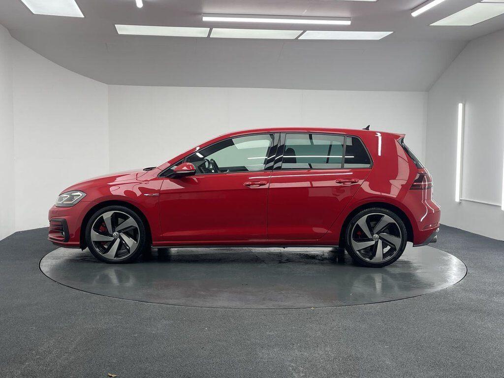 Volkswagen Golf - Image 7