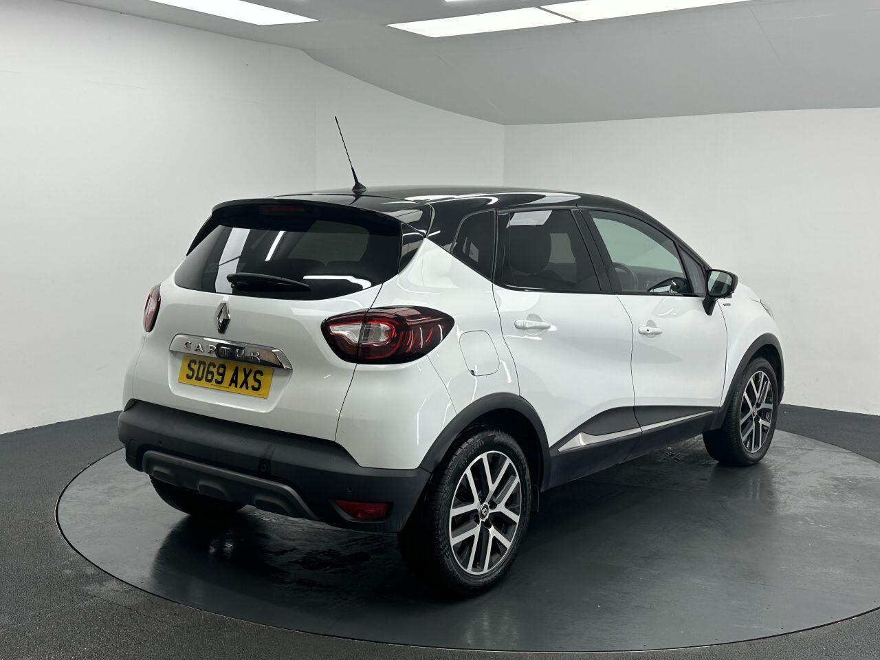 Renault Captur - Image 9