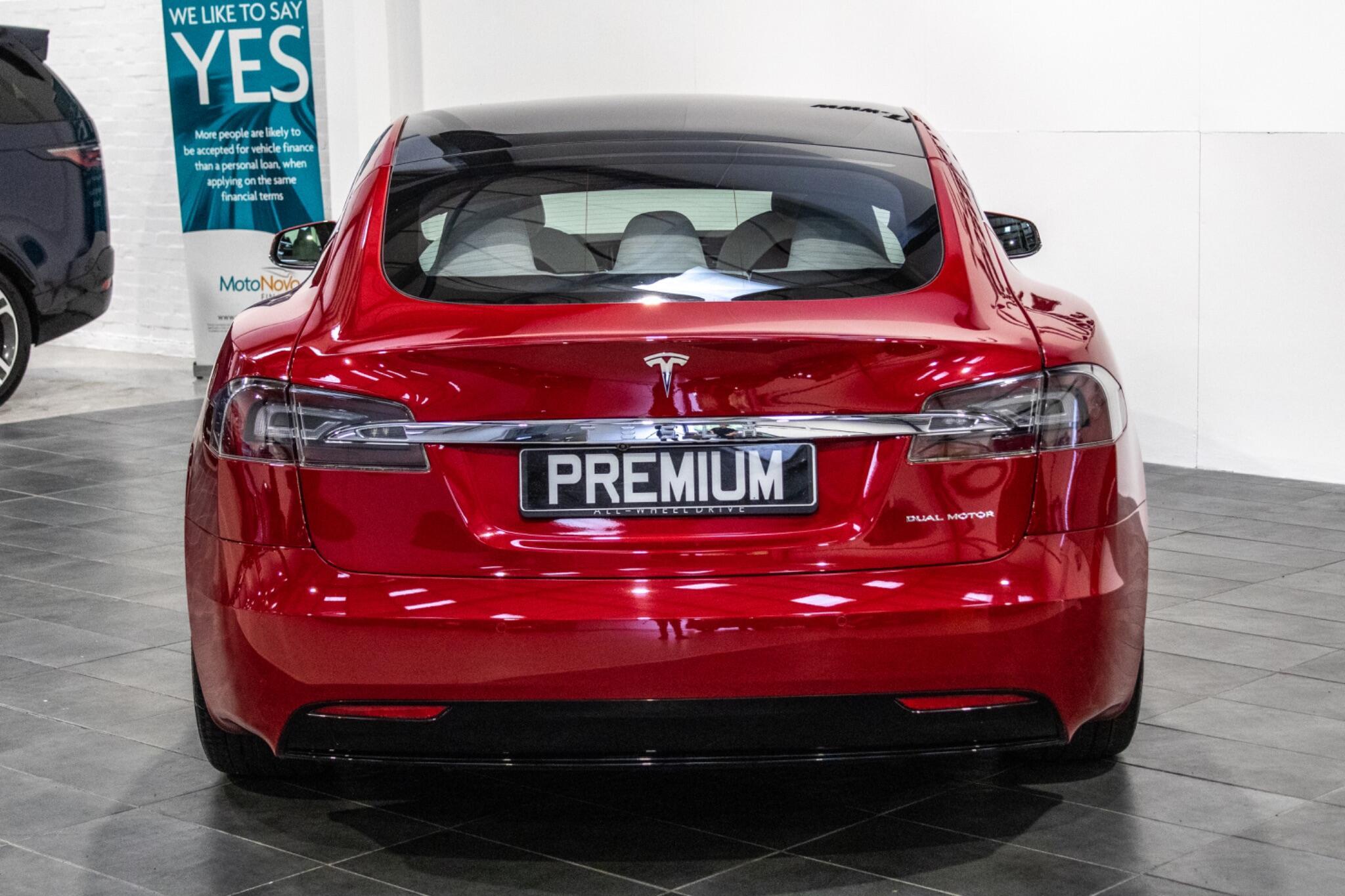 Tesla Model S - Image 8