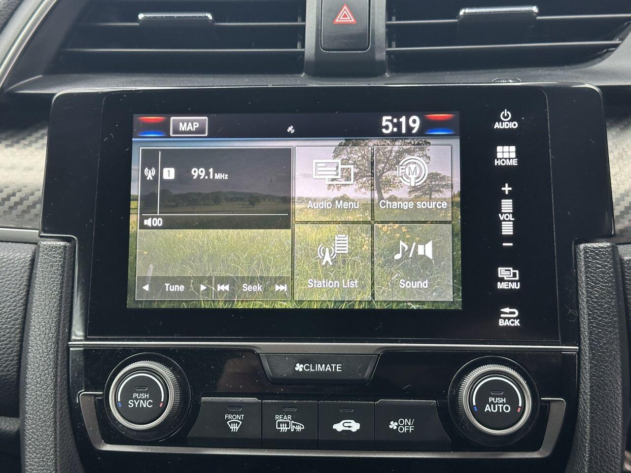 Honda Civic - Image 29