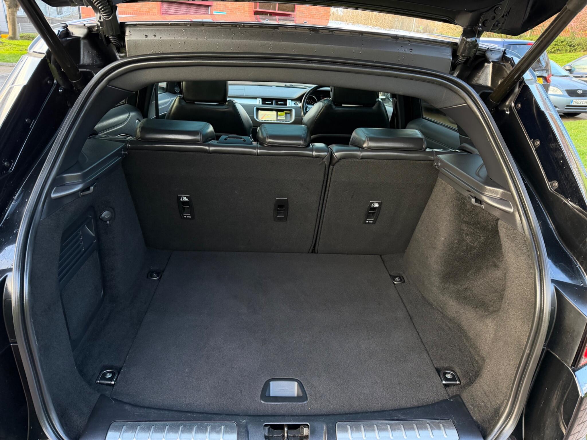 Land Rover Range Rover Evoque - Image 17