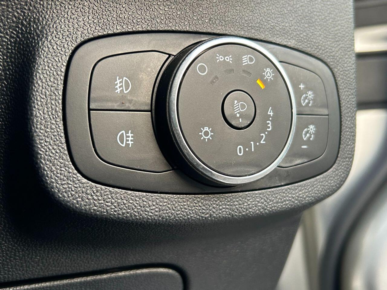 Ford Fiesta - Image 24