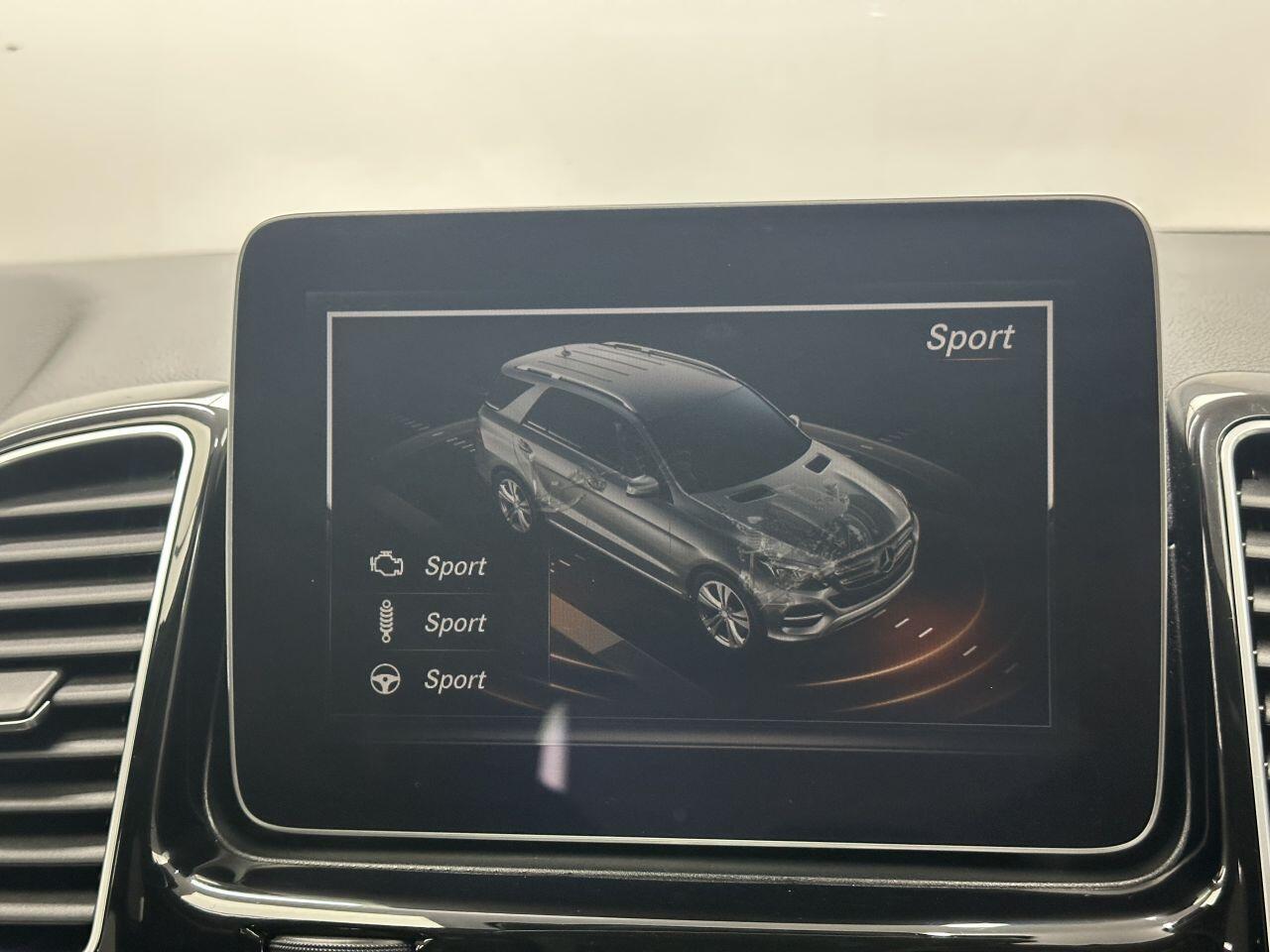 Mercedes GLE - Image 34