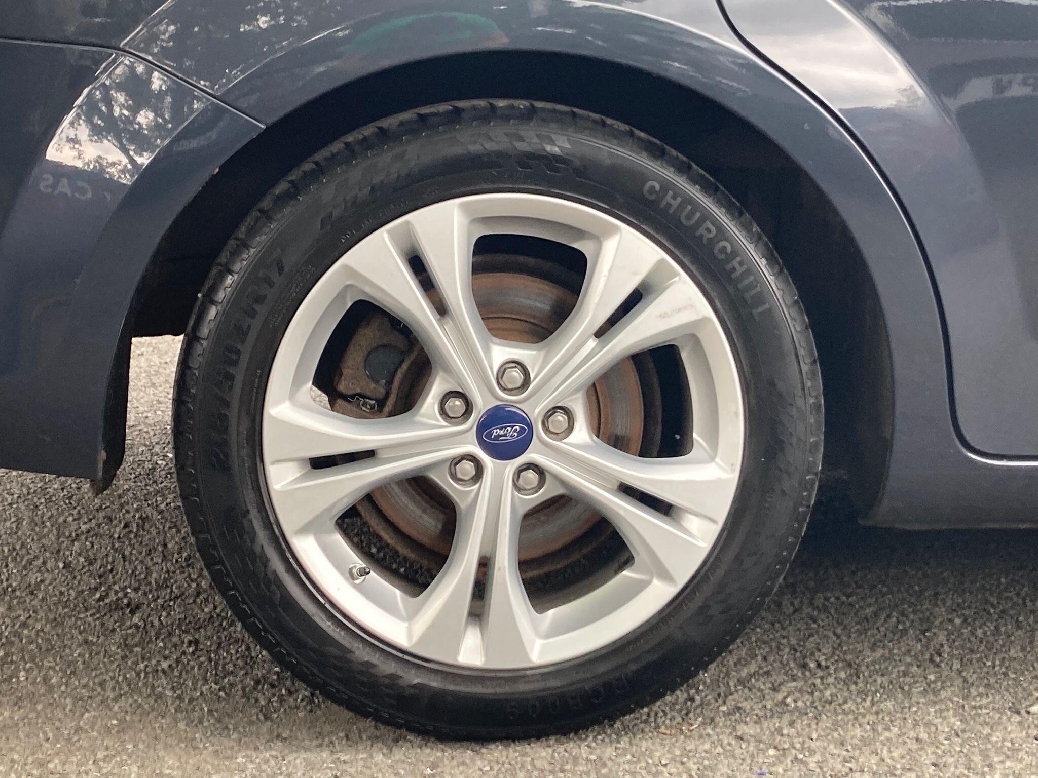 Ford Mondeo - Image 12