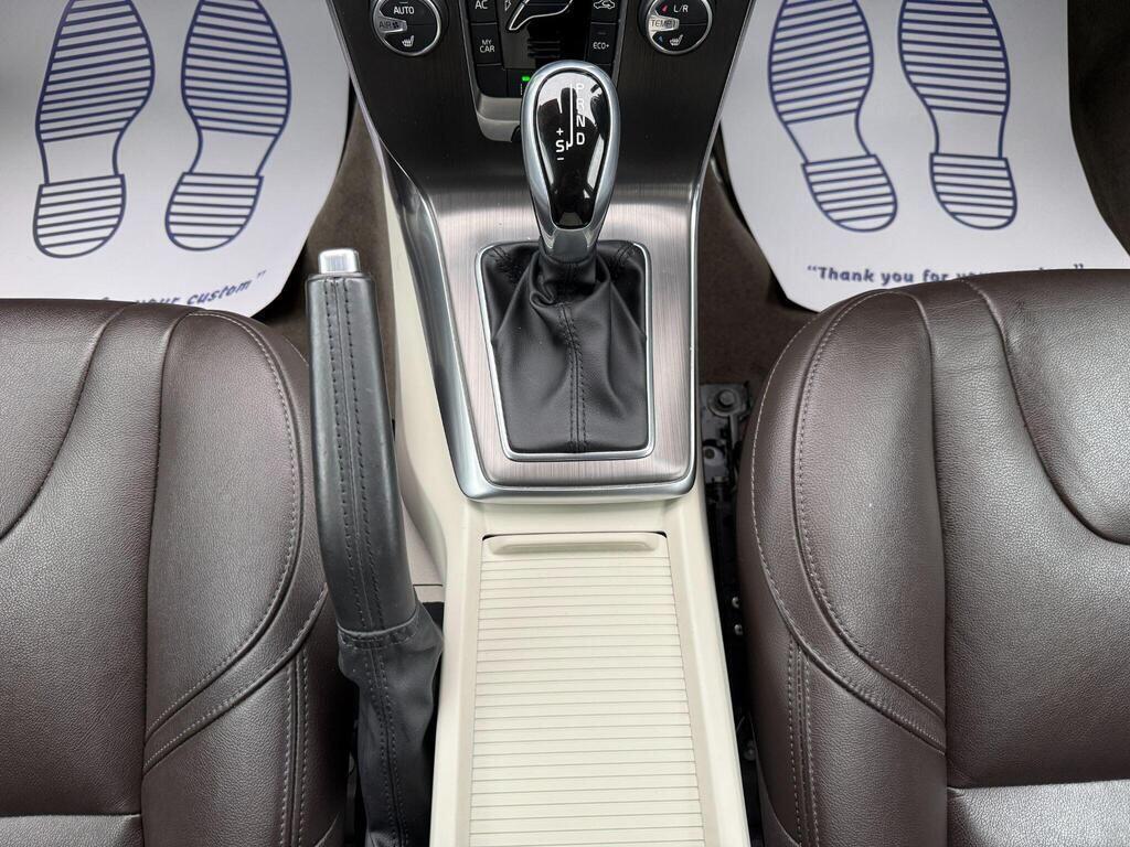 Volvo V40 - Image 43