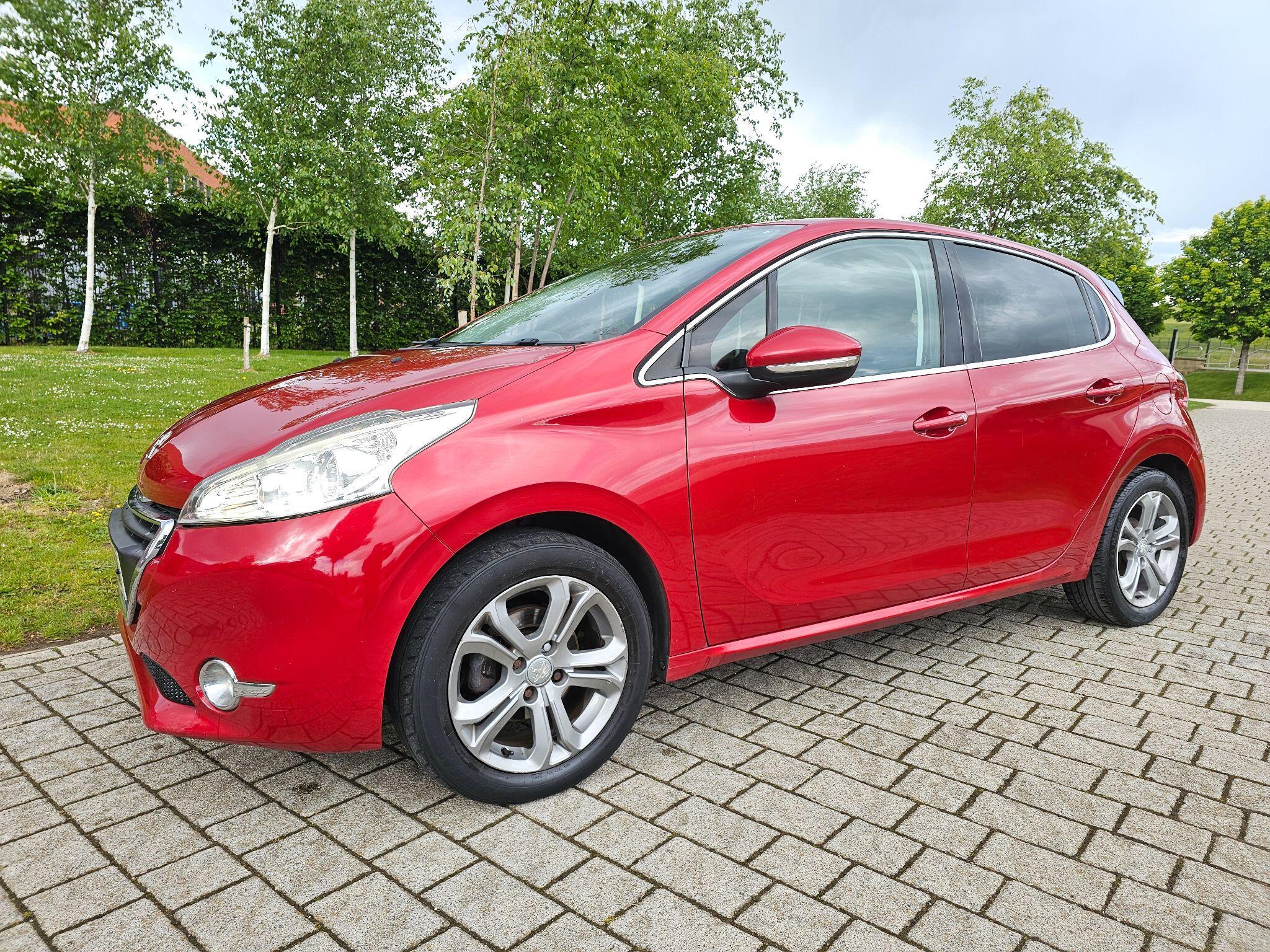Peugeot 208 - Image 34