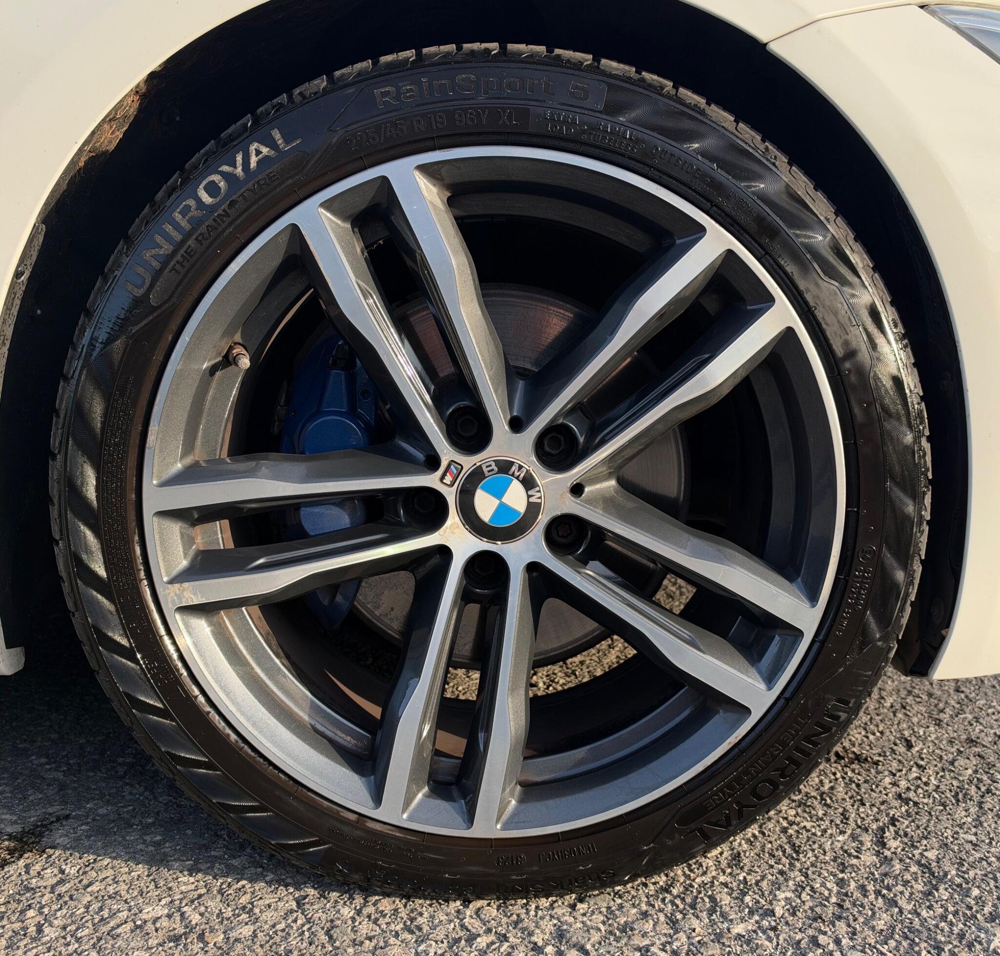 BMW 3 Series - Image 16