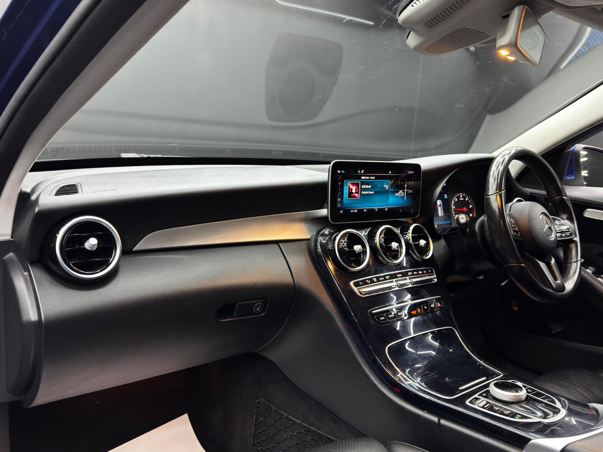 Mercedes C Class - Image 11