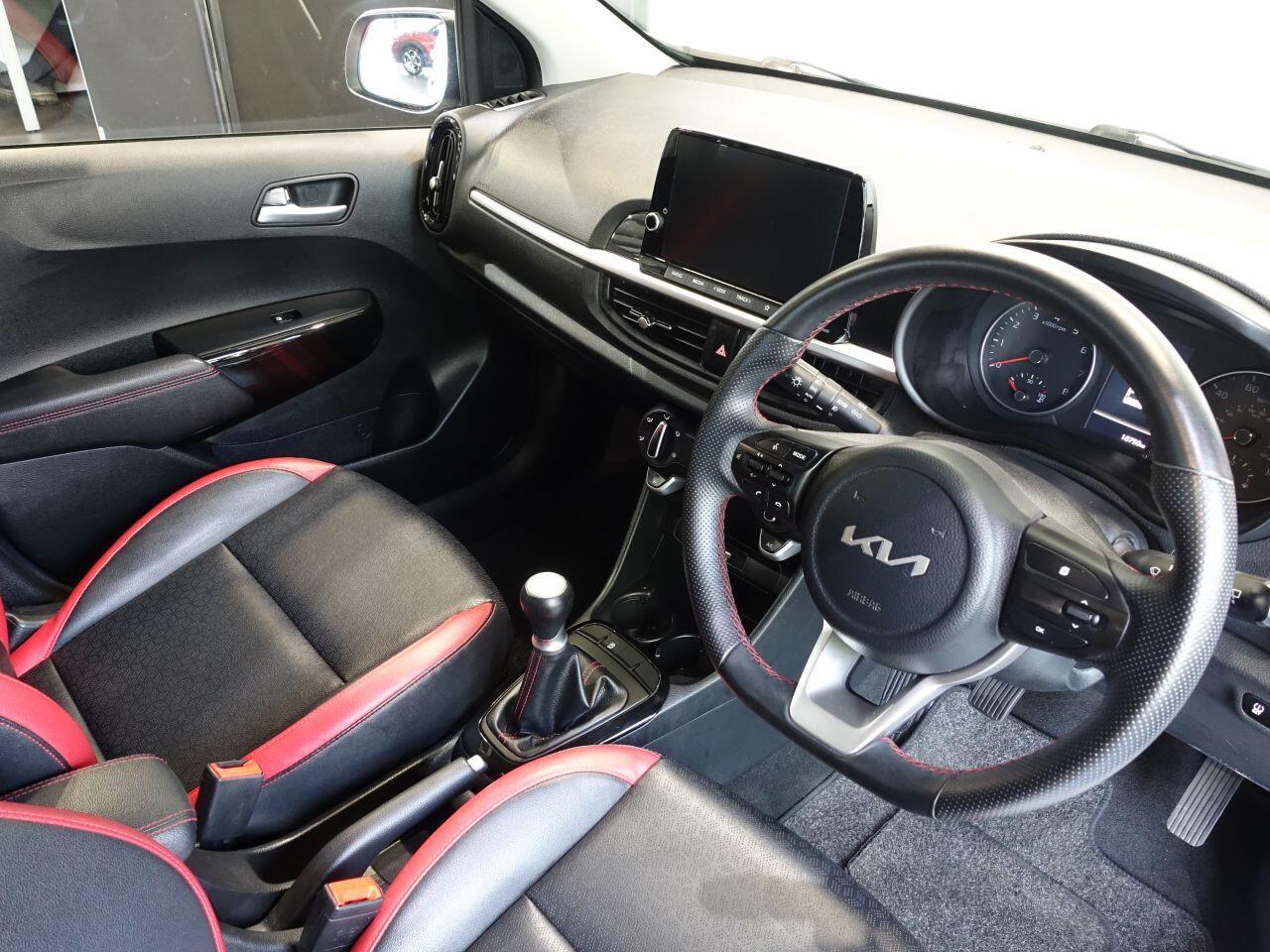 Kia Picanto - Image 2