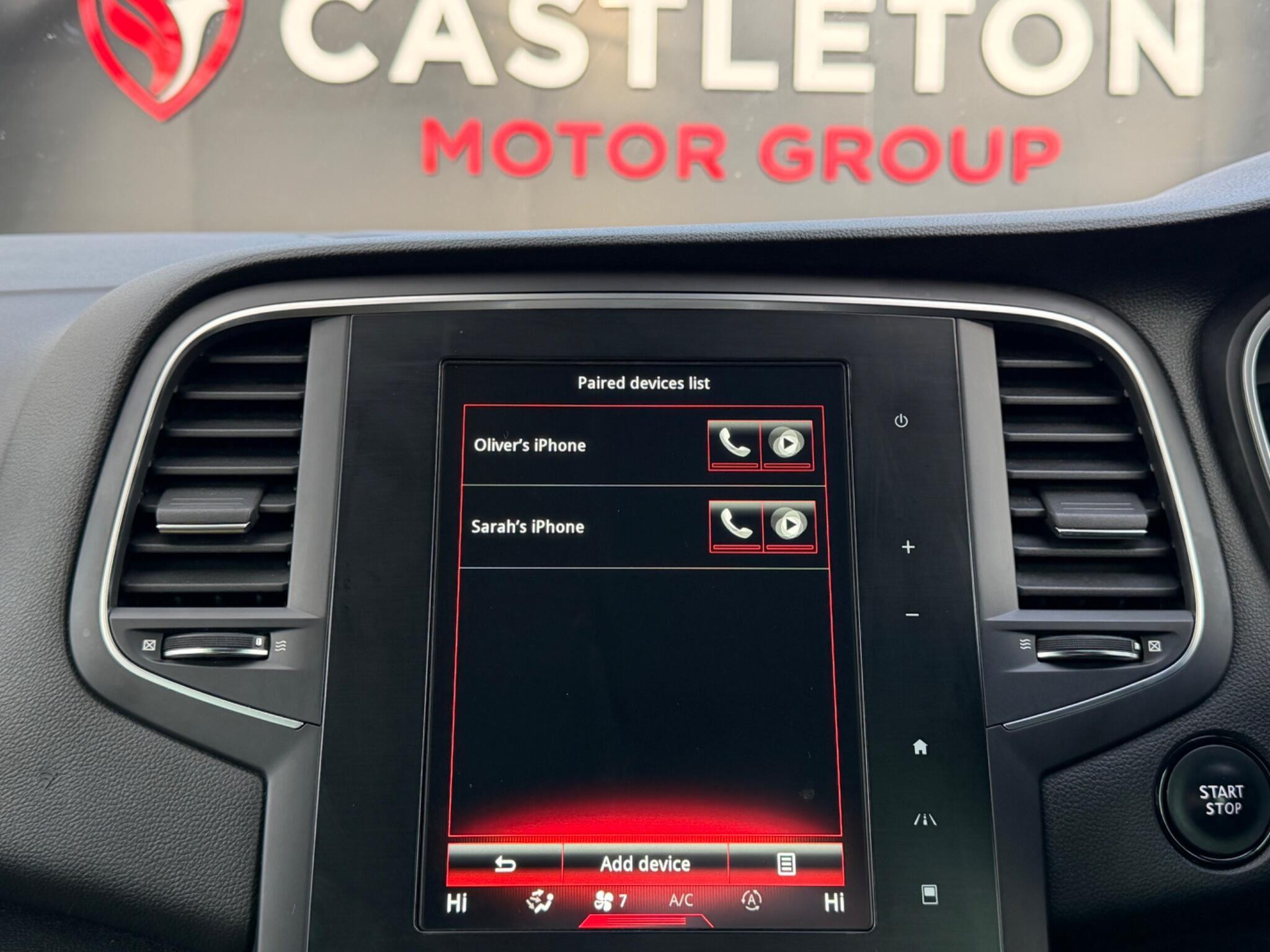 Renault Megane - Image 42