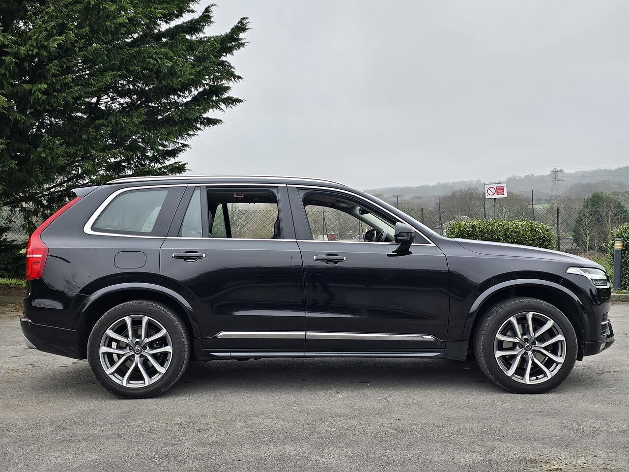 Volvo XC90 - Image 20