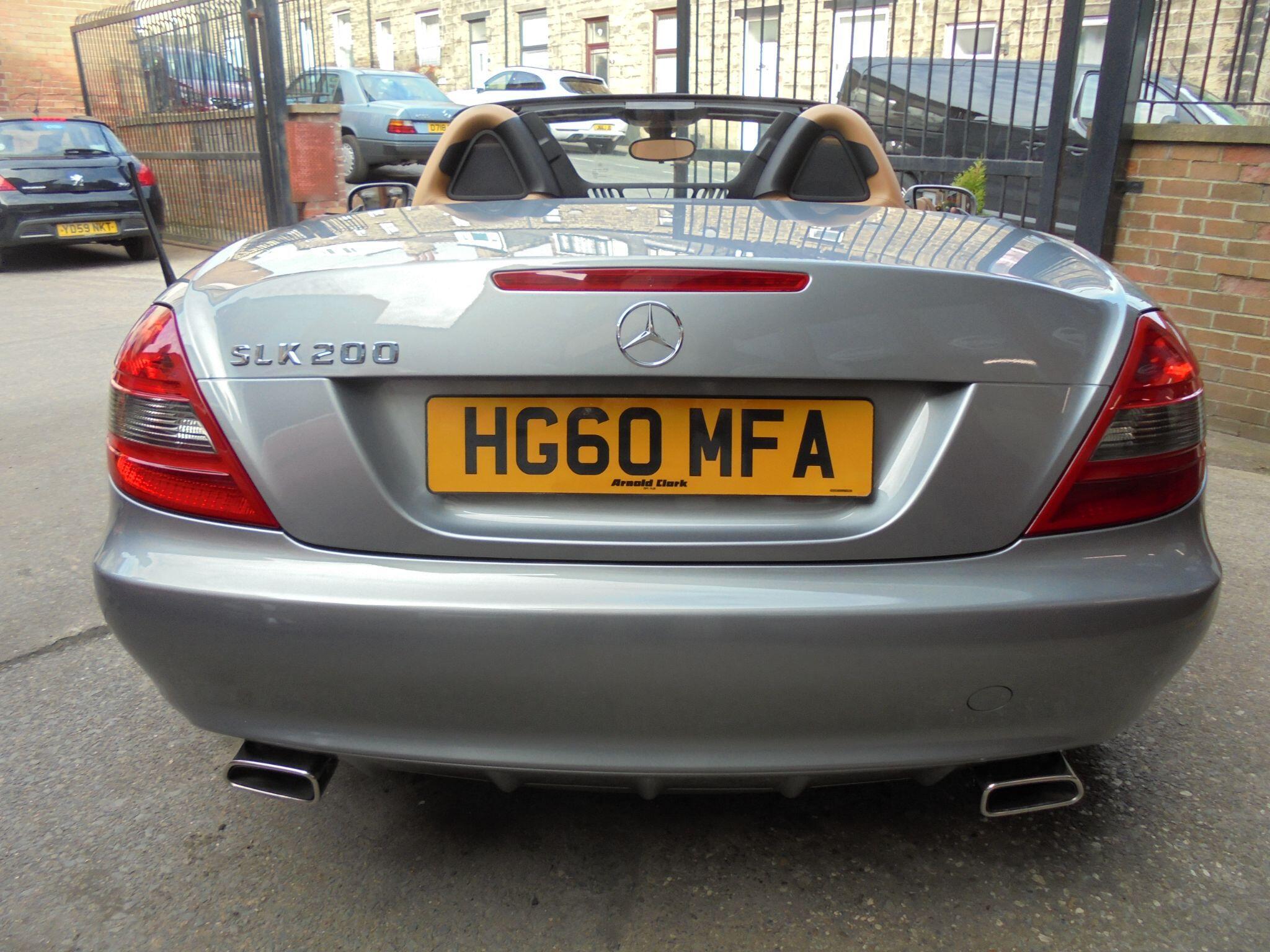 Mercedes SLK - Image 8