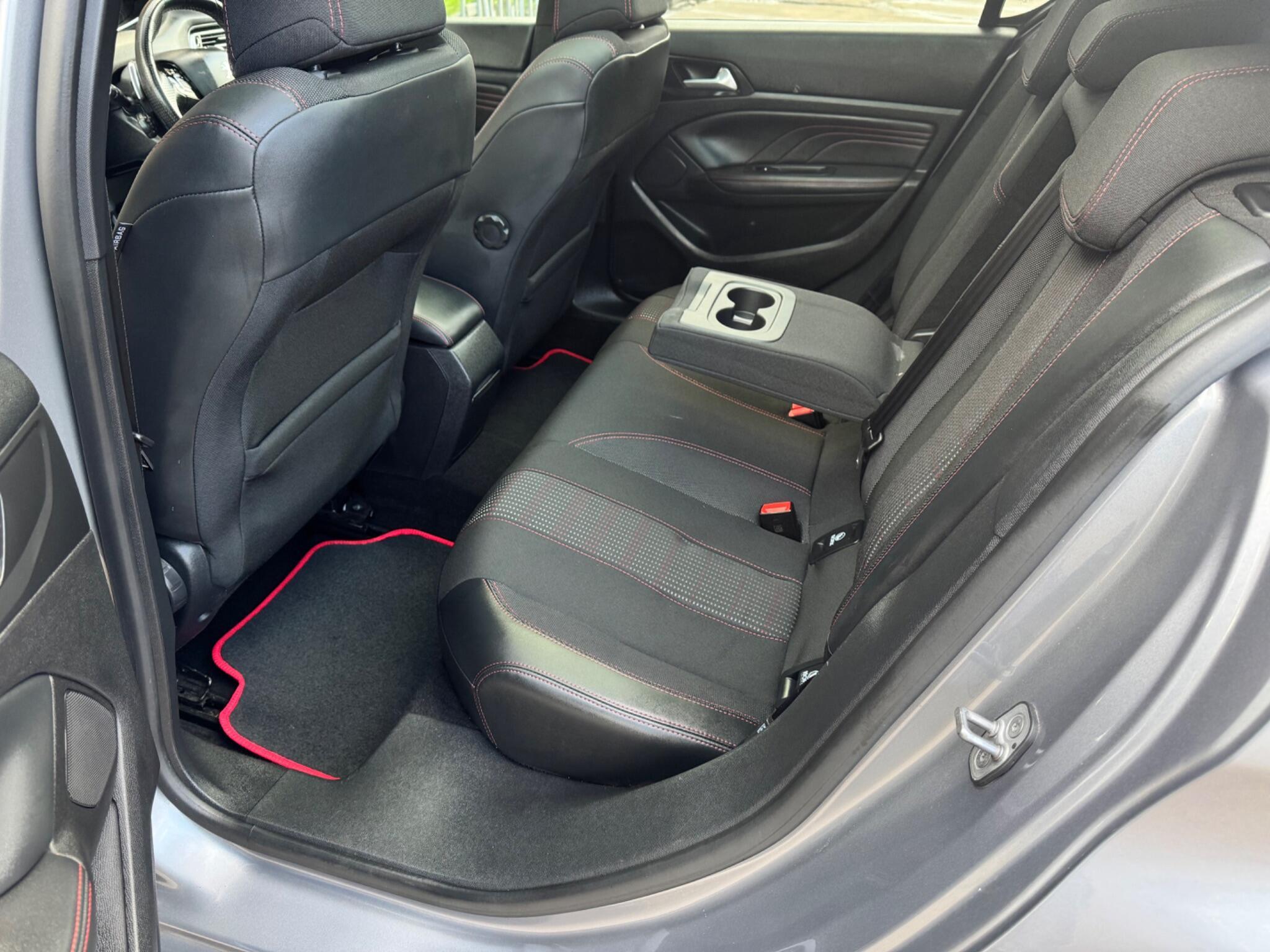 Peugeot 308 - Image 16