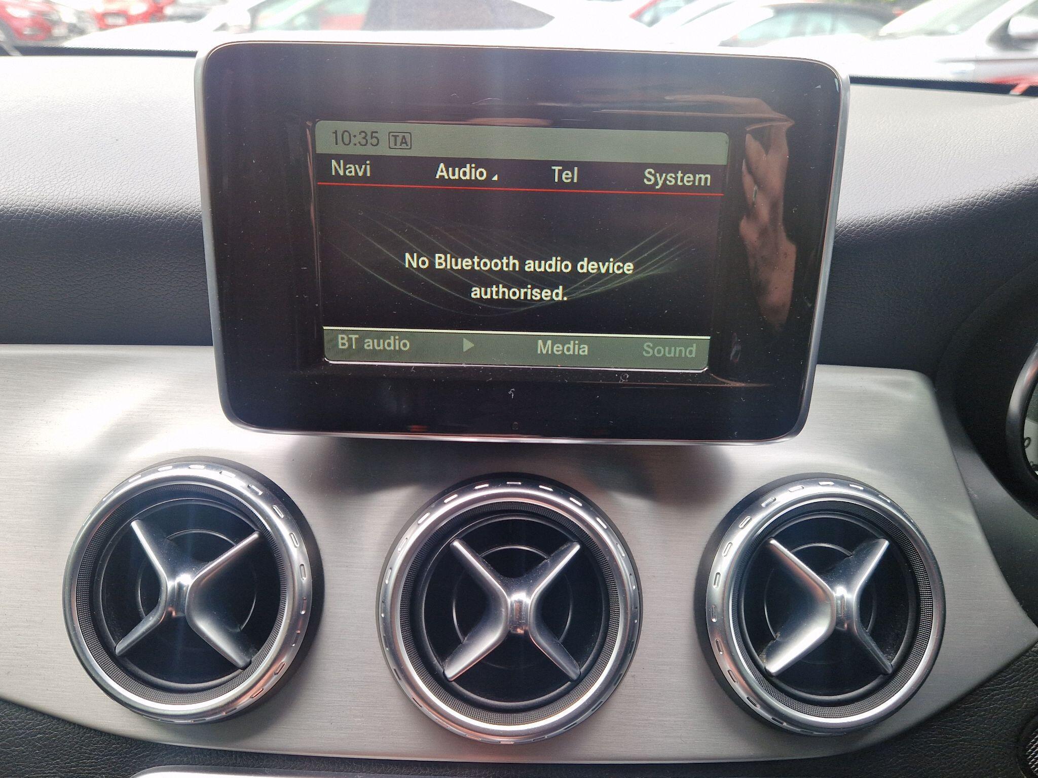 Mercedes GLA - Image 52