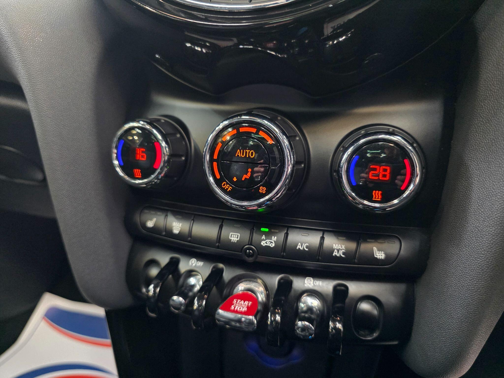 MINI Hatch - Image 19